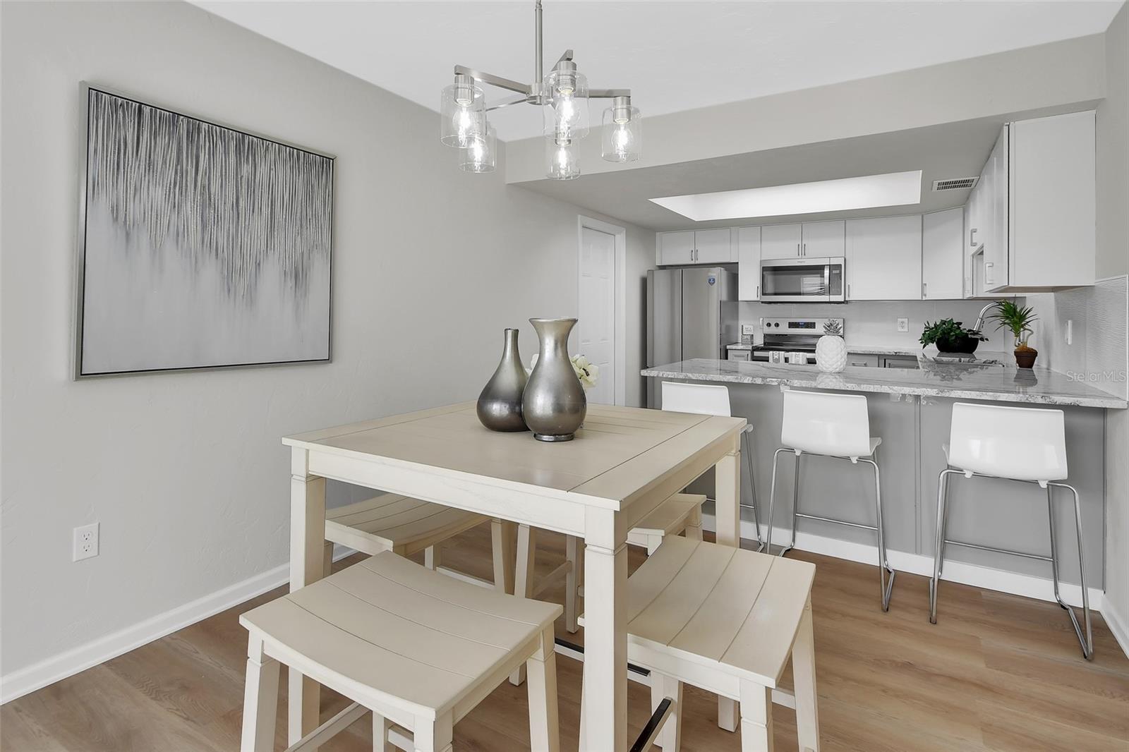 HOLIDAY HILLS WEST - Residential