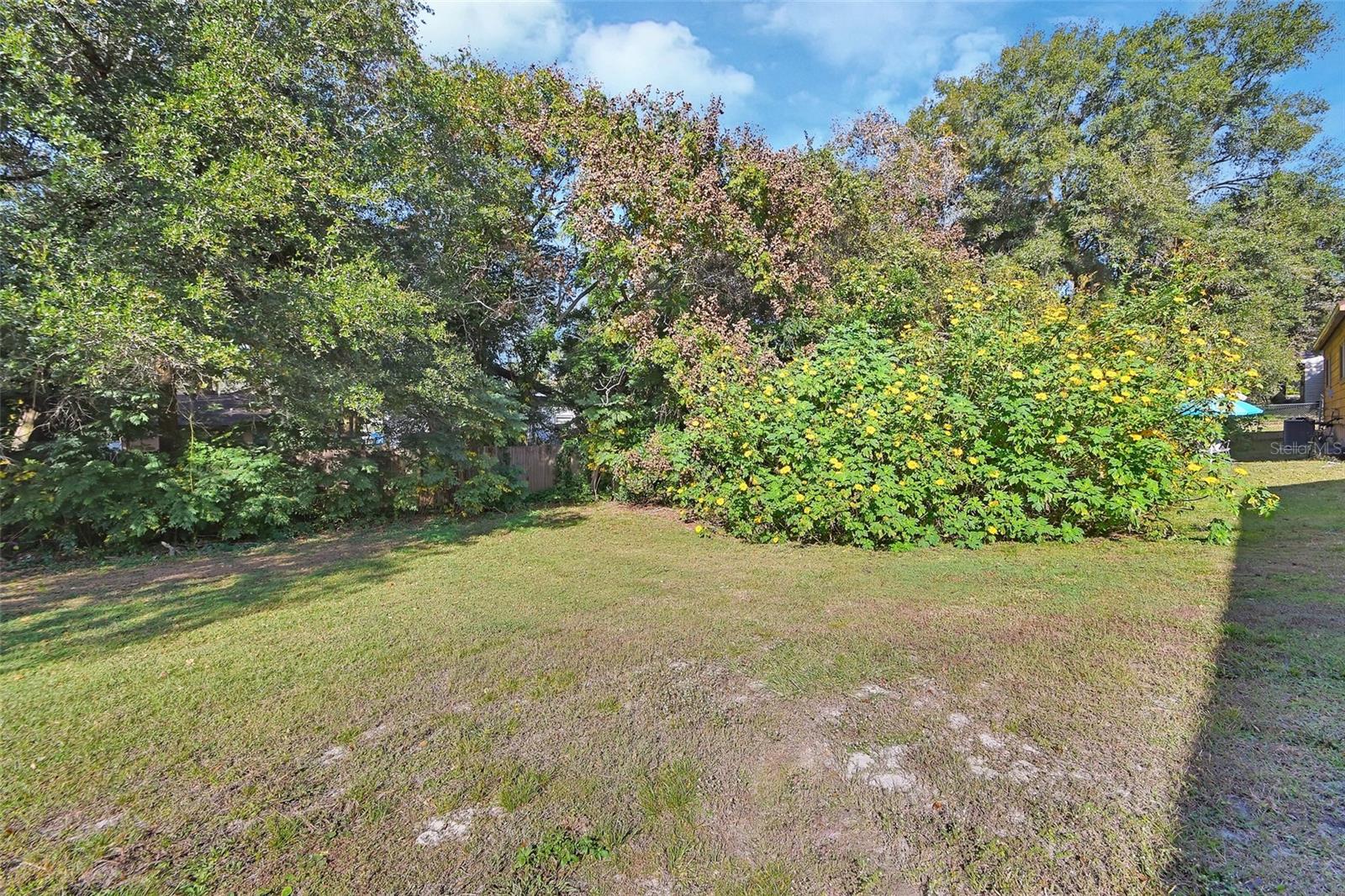 HOLIDAY HILLS WEST - Residential