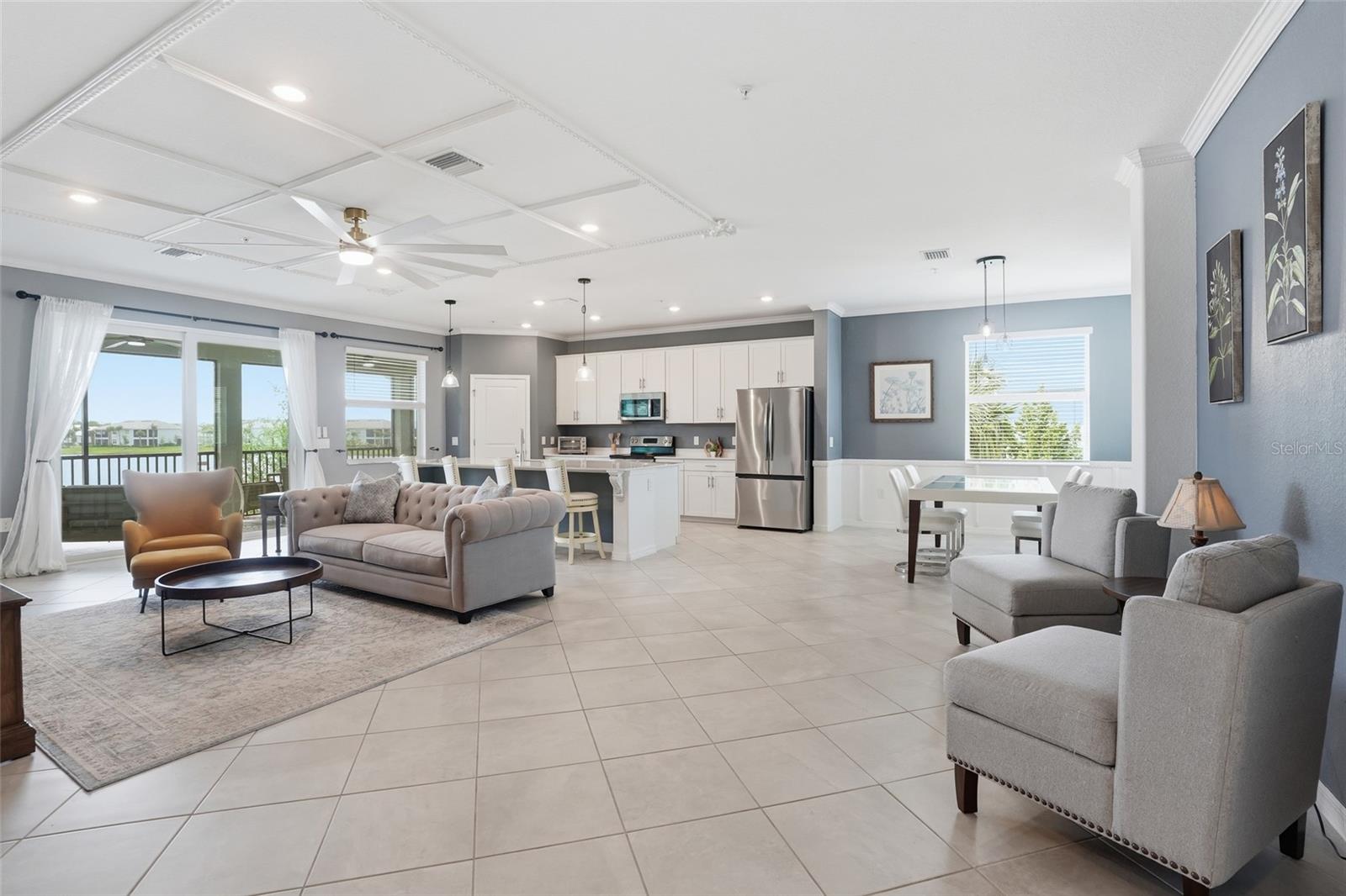 14132 POPPY FIELD LOOP 4022