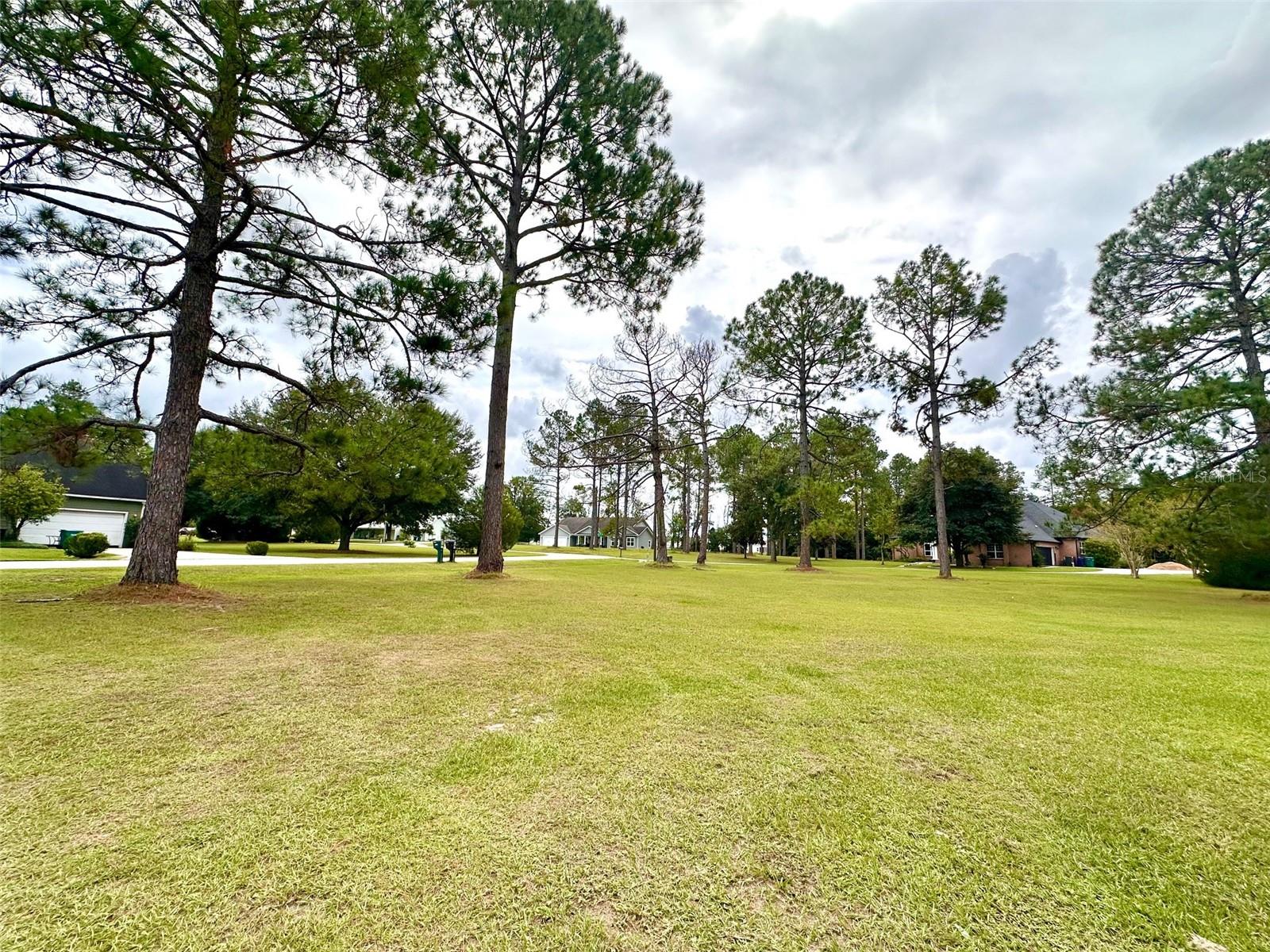 MEADOW GLEN REPL OF NOELLE ESTATE PH I - Residential