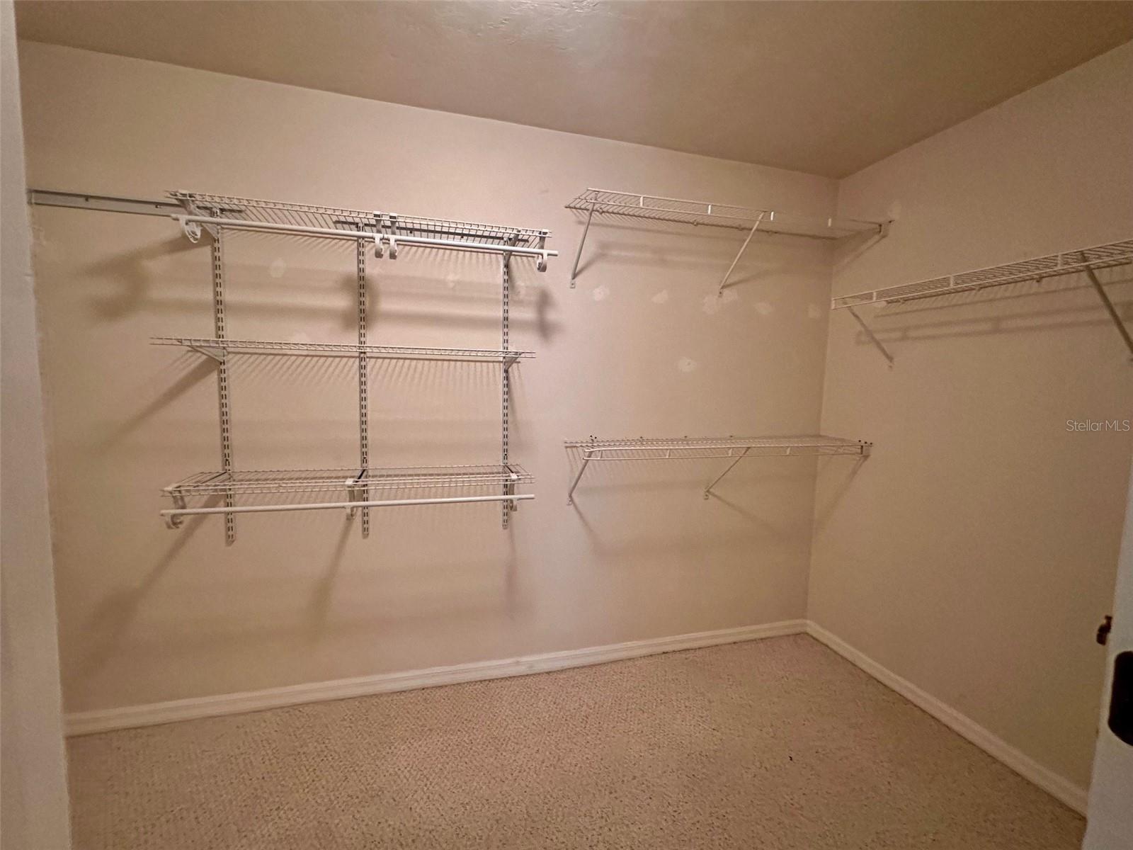 MEADOW GLEN REPL OF NOELLE ESTATE PH I - Residential