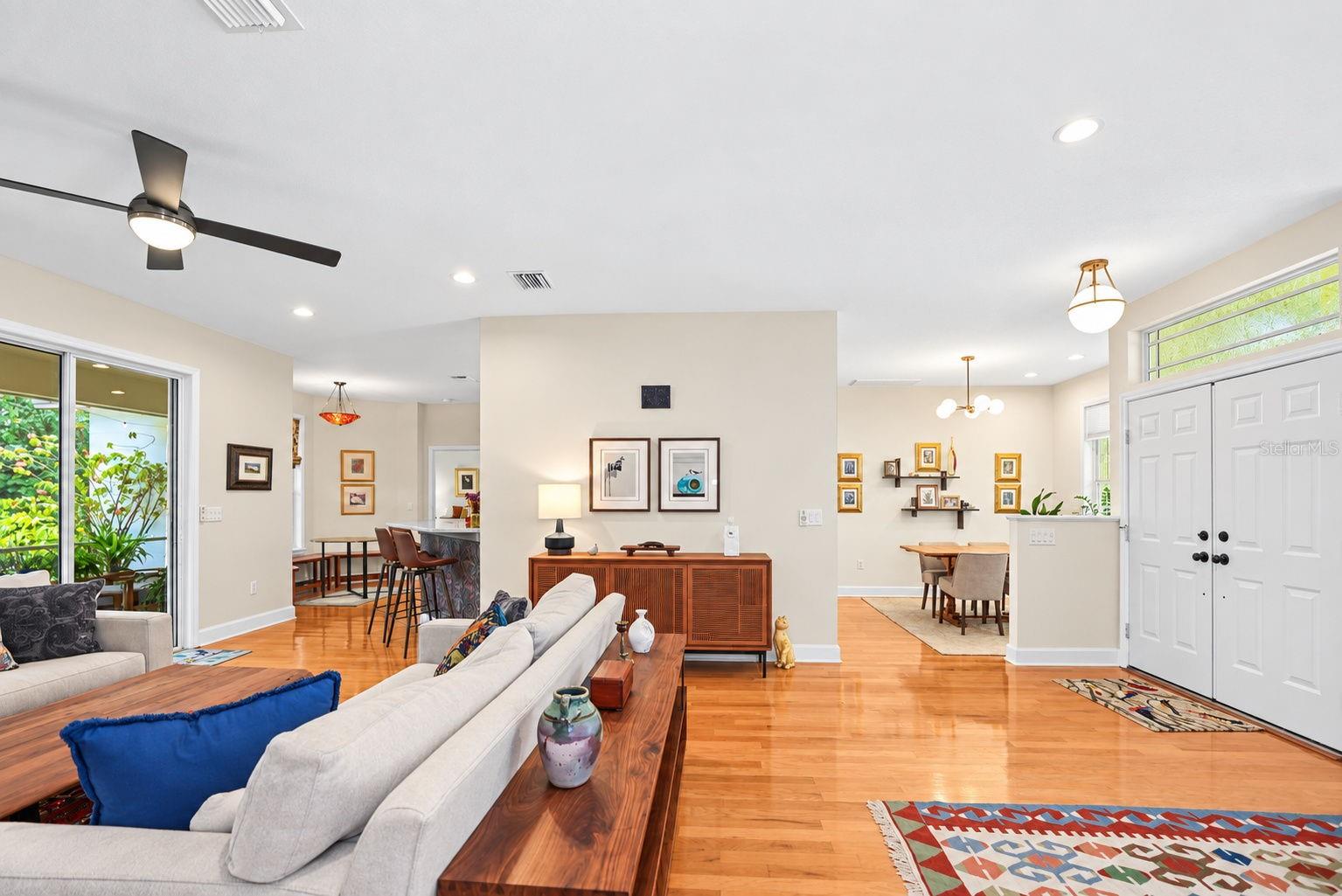 2013 MACARTHUR COURT