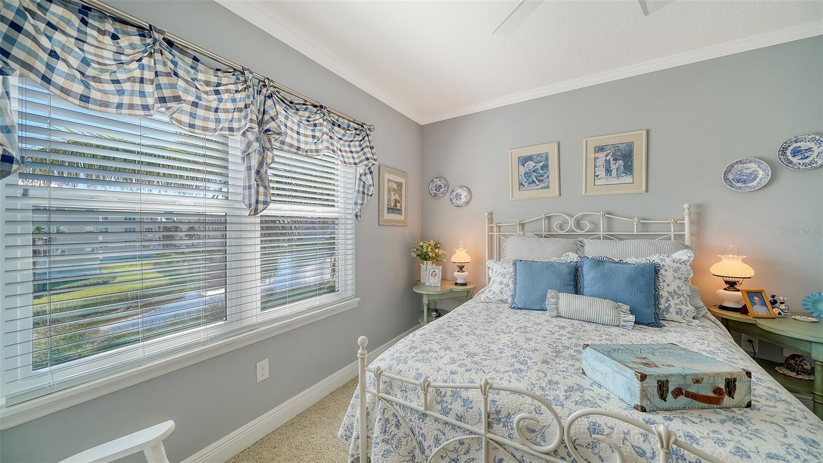 PALMA SOLA BAY CLUB PH 15 - Residential