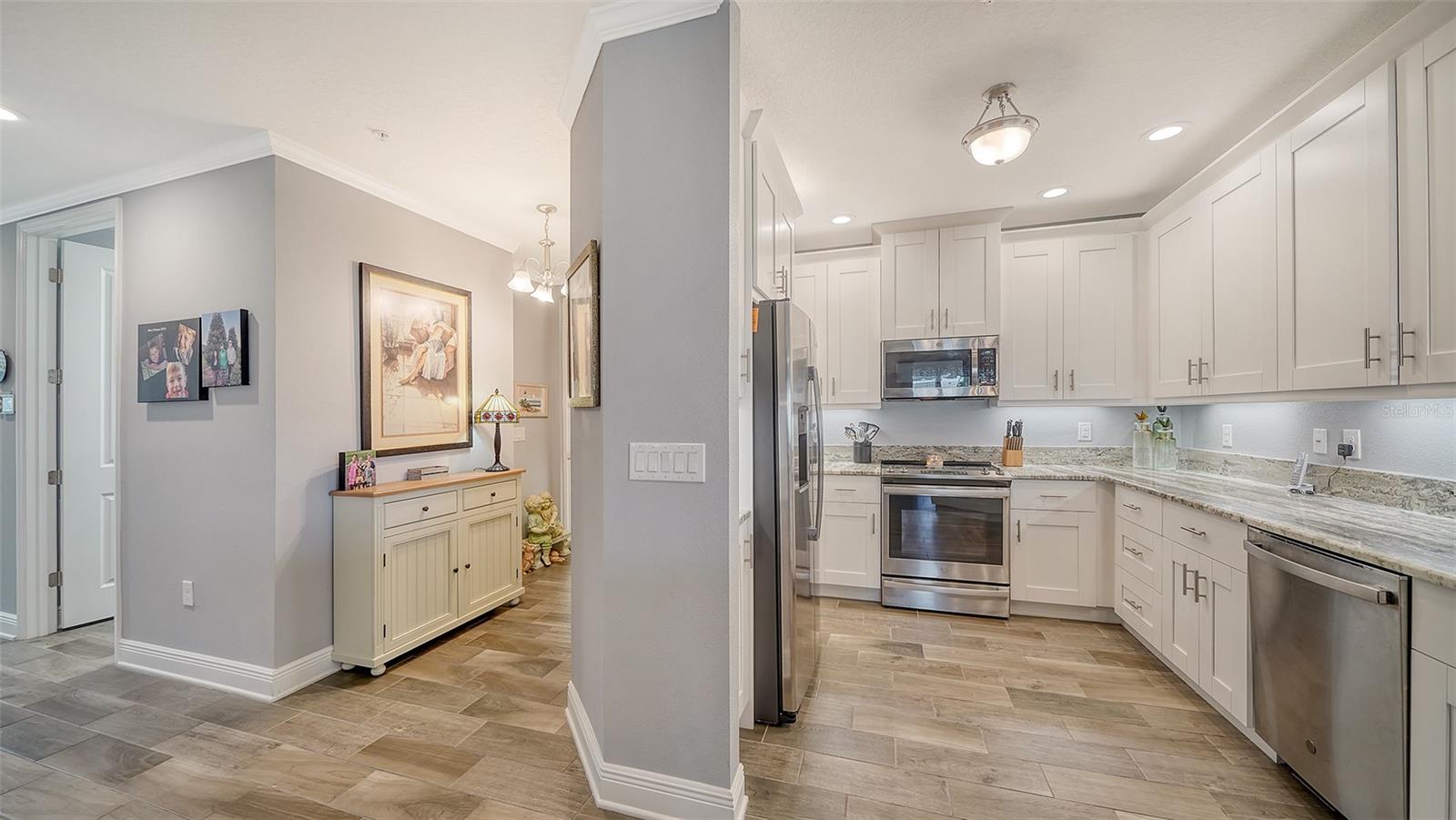 PALMA SOLA BAY CLUB PH 15 - Residential