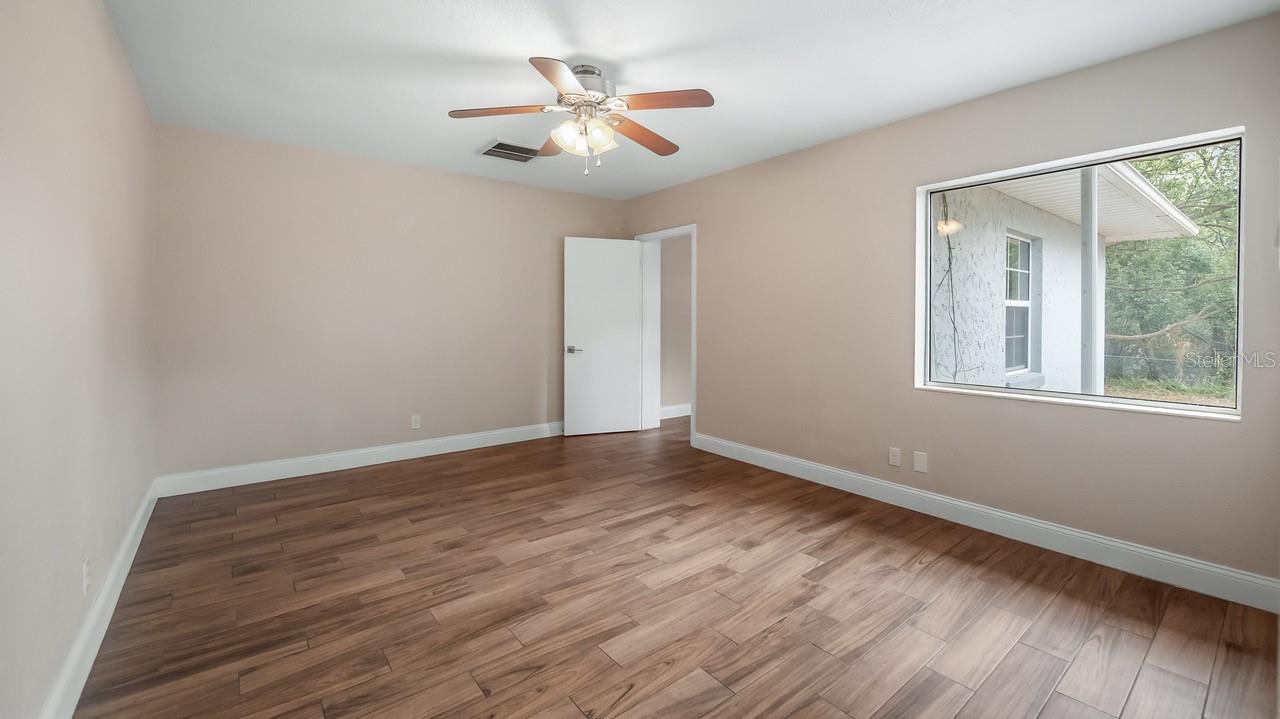 HOWEY EMERY HEIGHTS - Residential