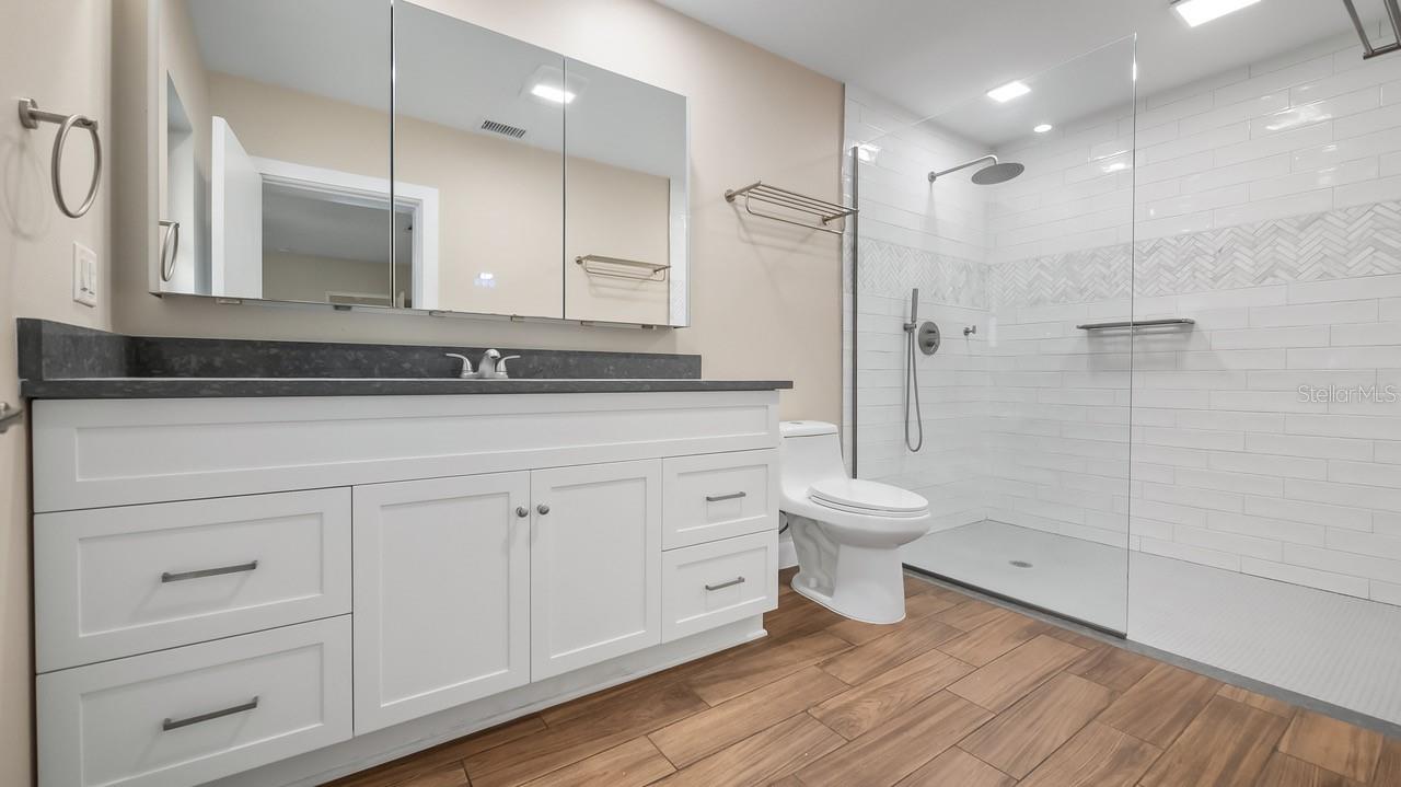 HOWEY EMERY HEIGHTS - Residential