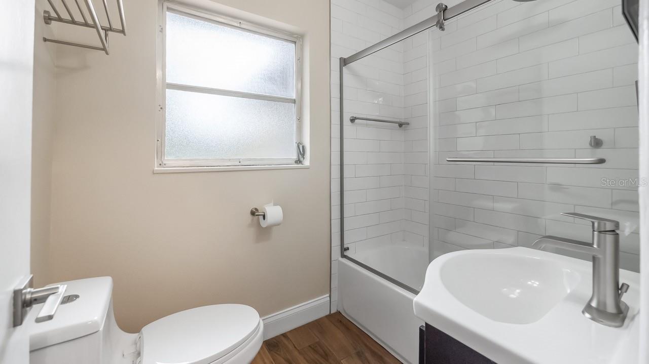 HOWEY EMERY HEIGHTS - Residential