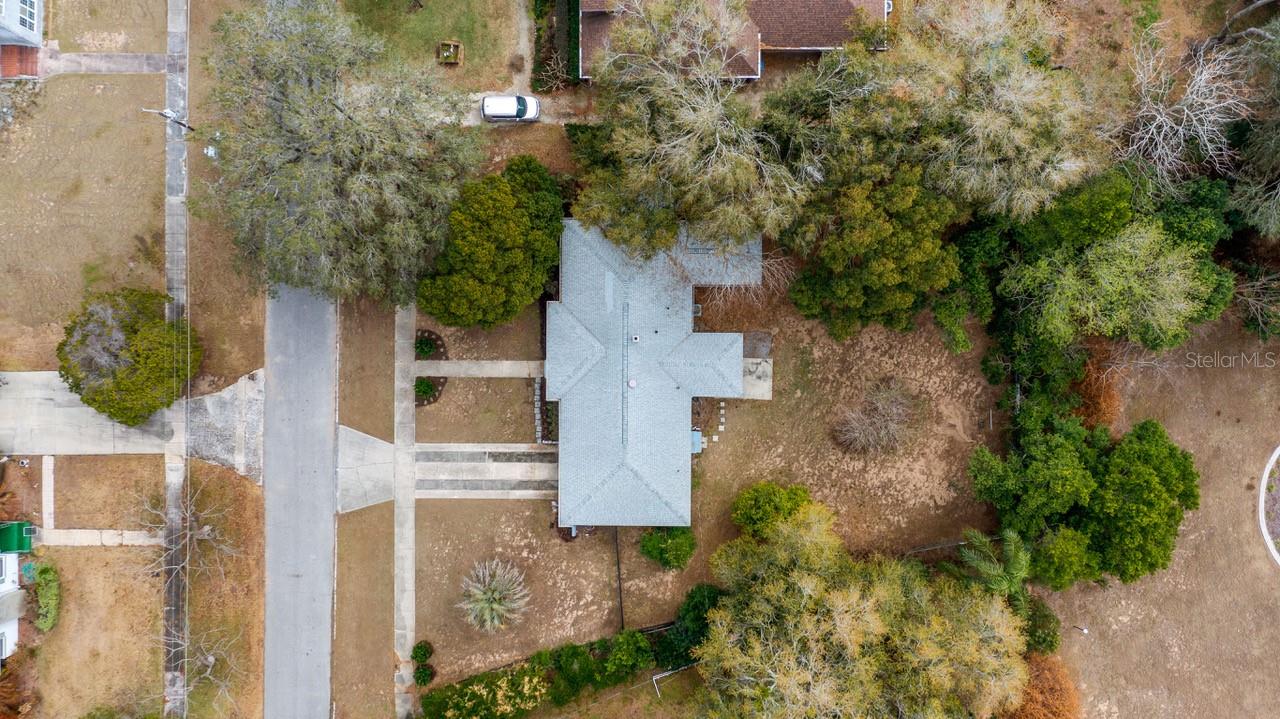 107 E MAGNOLIA AVENUE