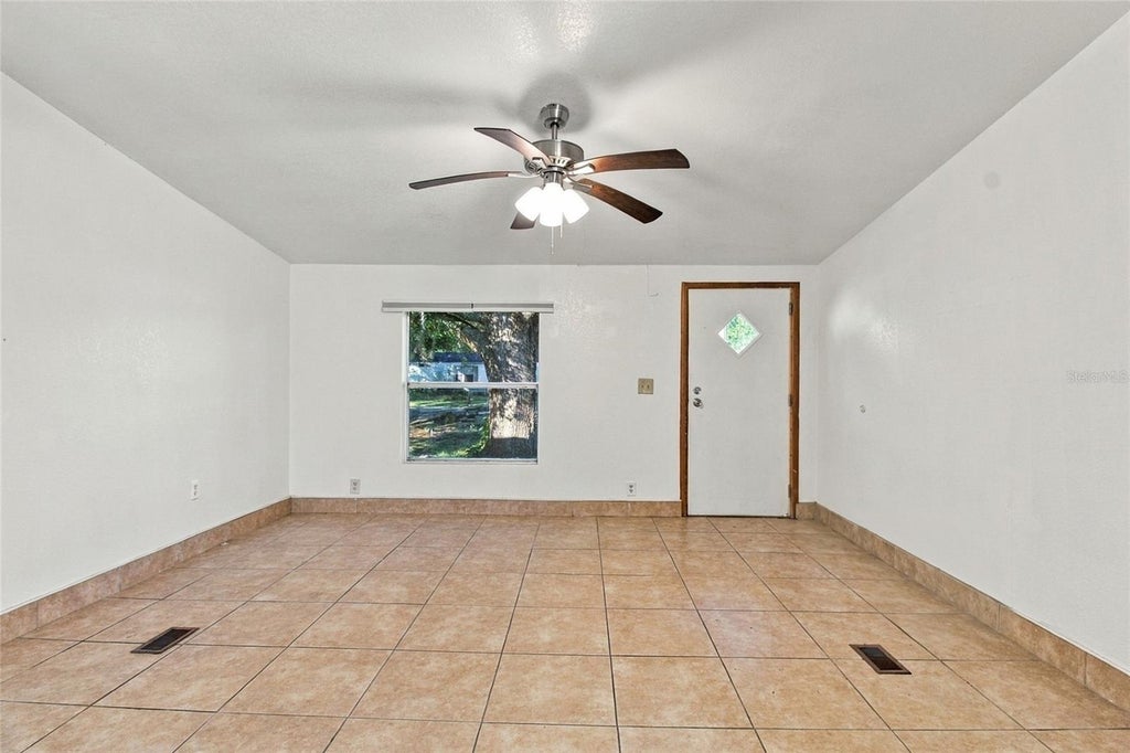 Photo of 1141 Saddlewood Boulevard, Lakeland, FL 33809 (MLS # TB8561132)