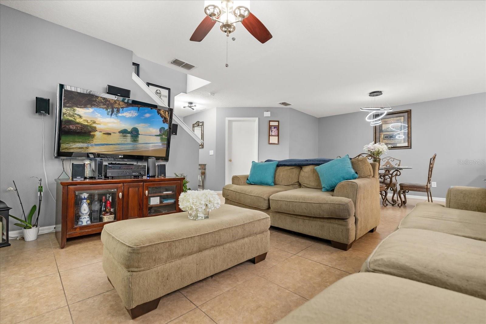 2464 FORMAX DRIVE