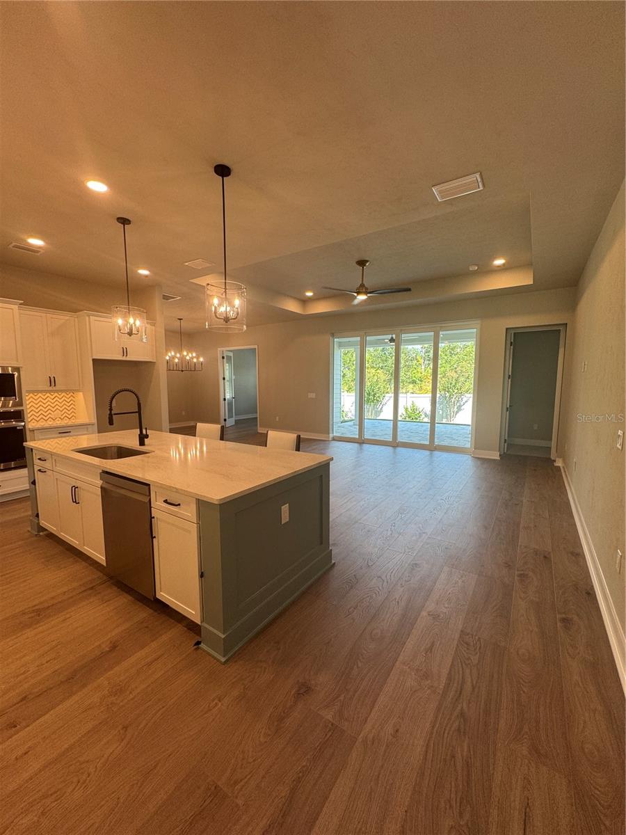 LAUREATE VILLAGE - Residential