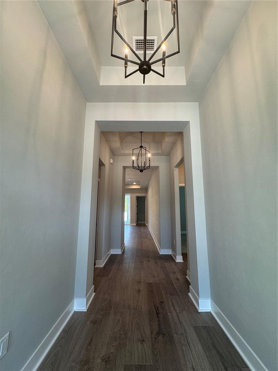 LAUREATE VILLAGE - Residential