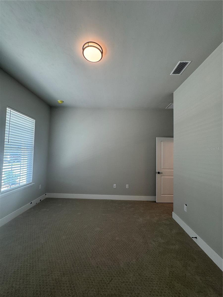 LAUREATE VILLAGE - Residential