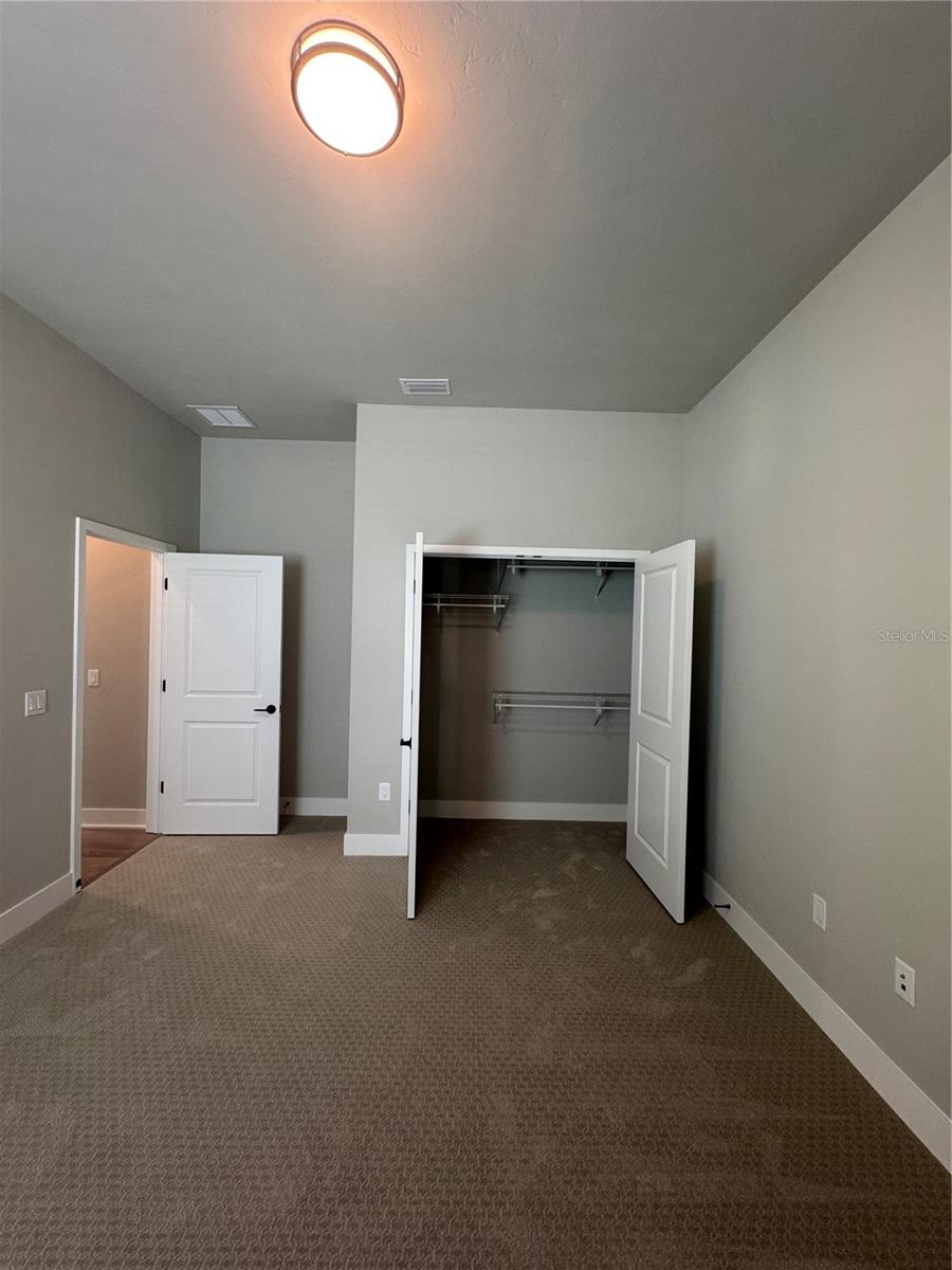 LAUREATE VILLAGE - Residential