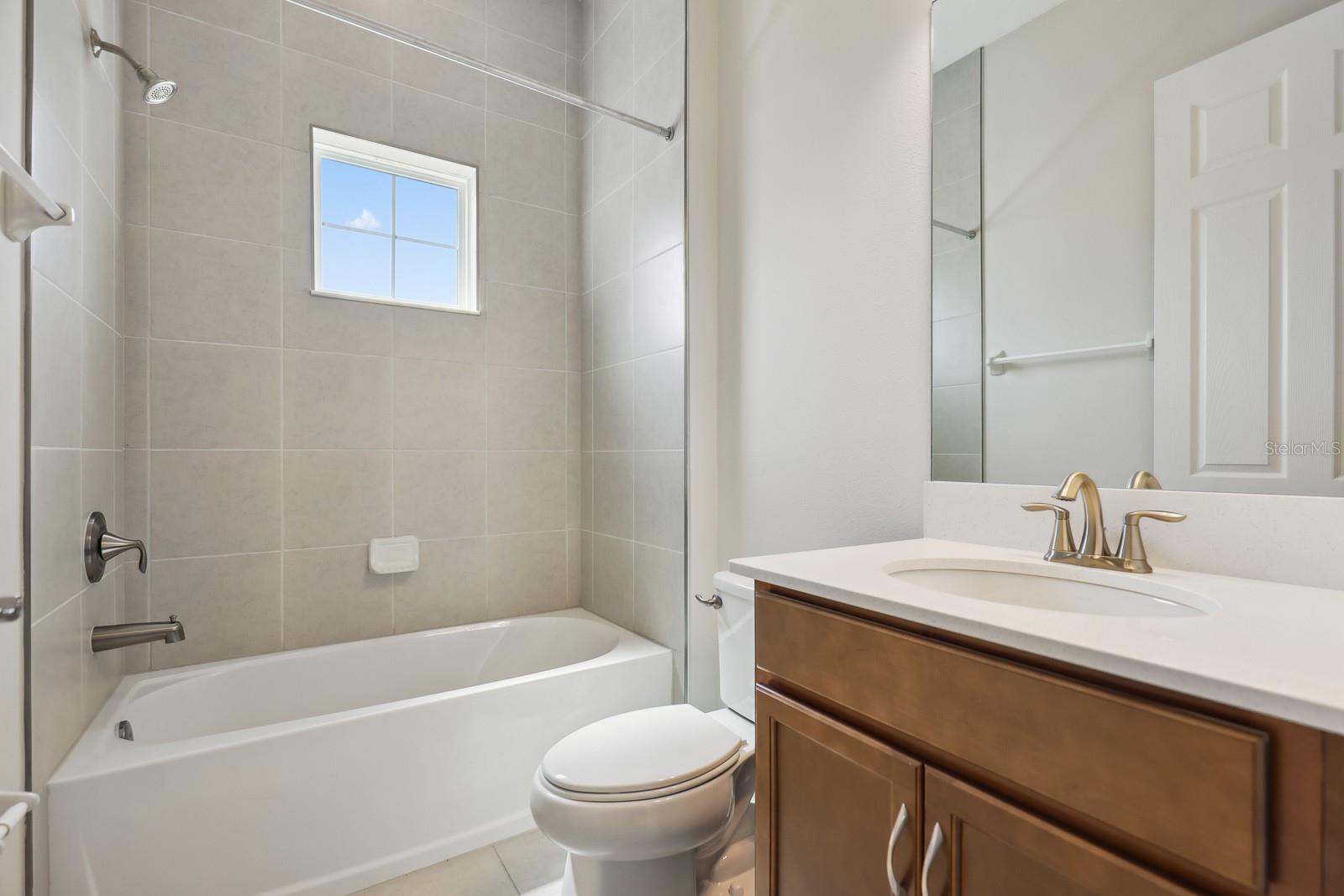 CREEK RDG PRESERVE PH 2 - Residential Lease