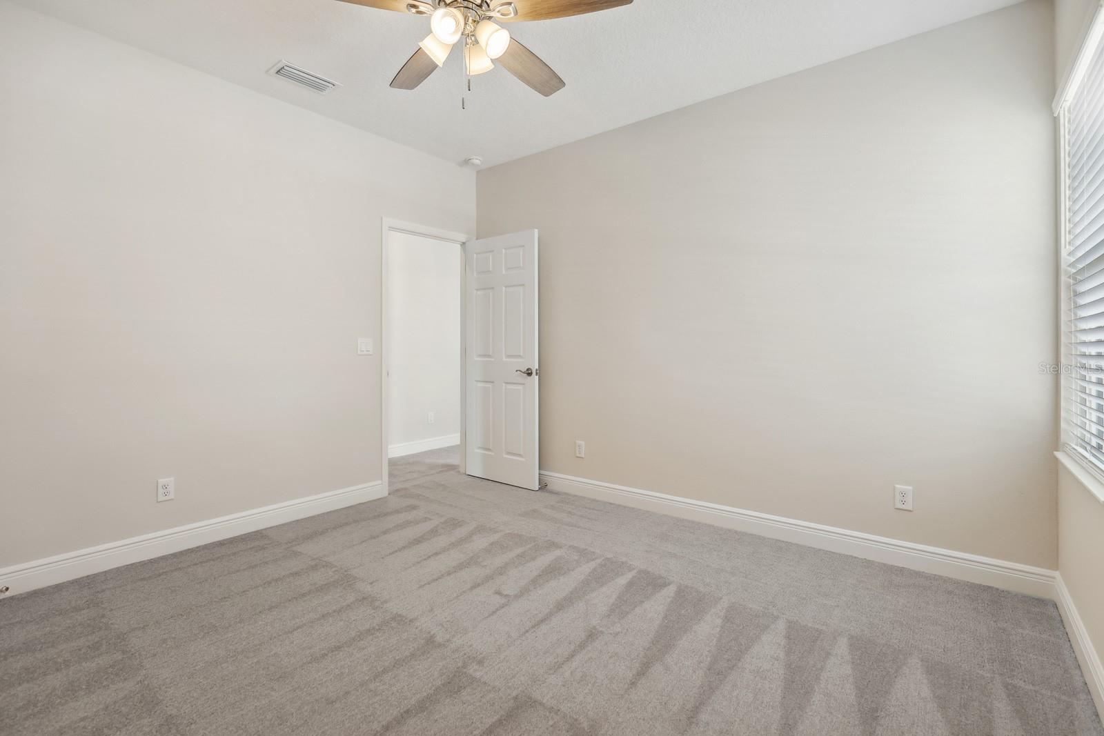 CREEK RDG PRESERVE PH 2 - Residential Lease