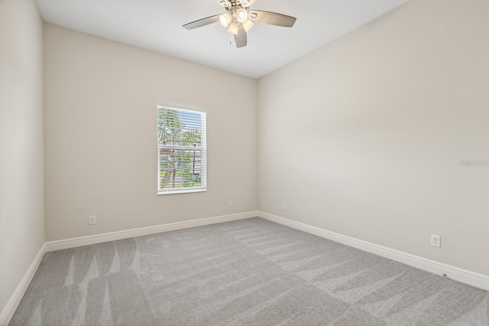 CREEK RDG PRESERVE PH 2 - Residential Lease