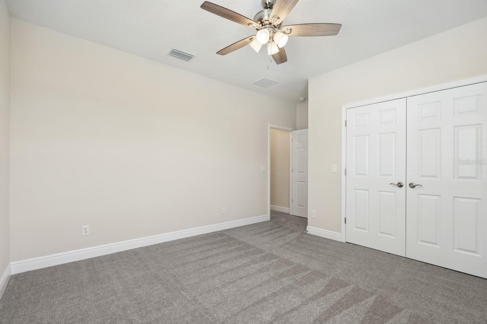 CREEK RDG PRESERVE PH 2 - Residential Lease