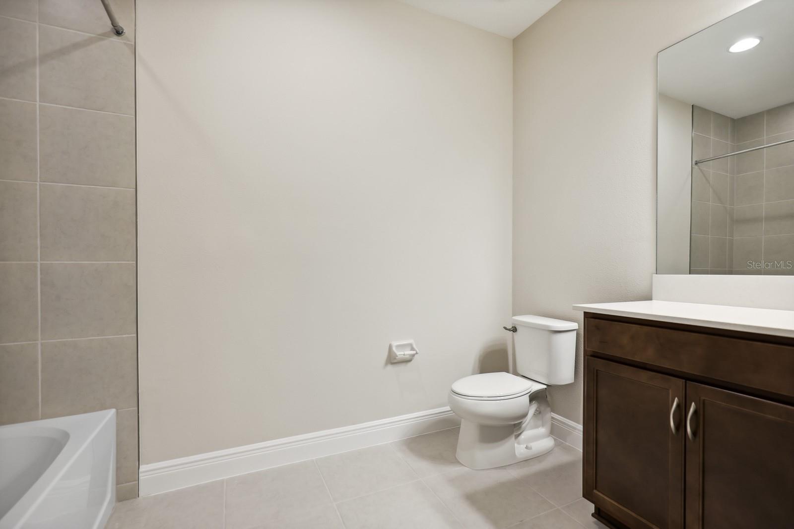 CREEK RDG PRESERVE PH 2 - Residential Lease