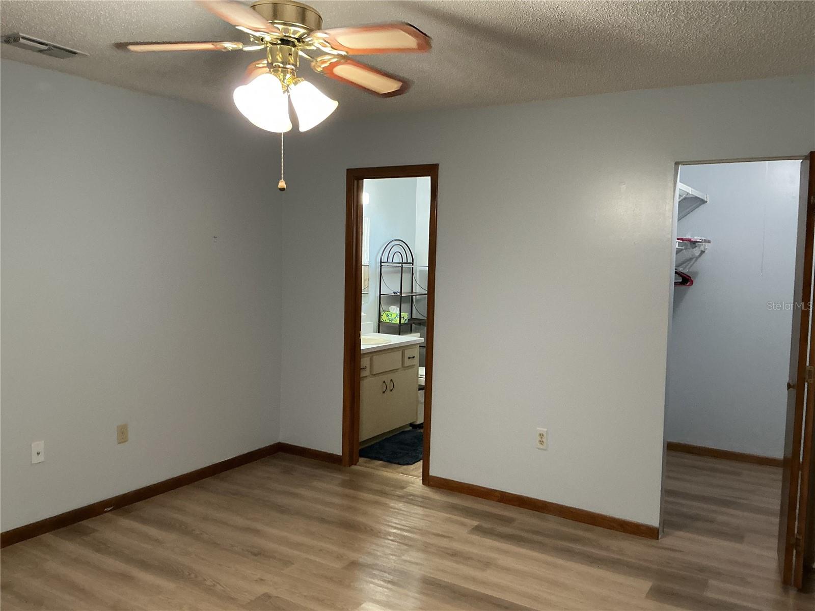 PINE RUN ESTATE - Residential