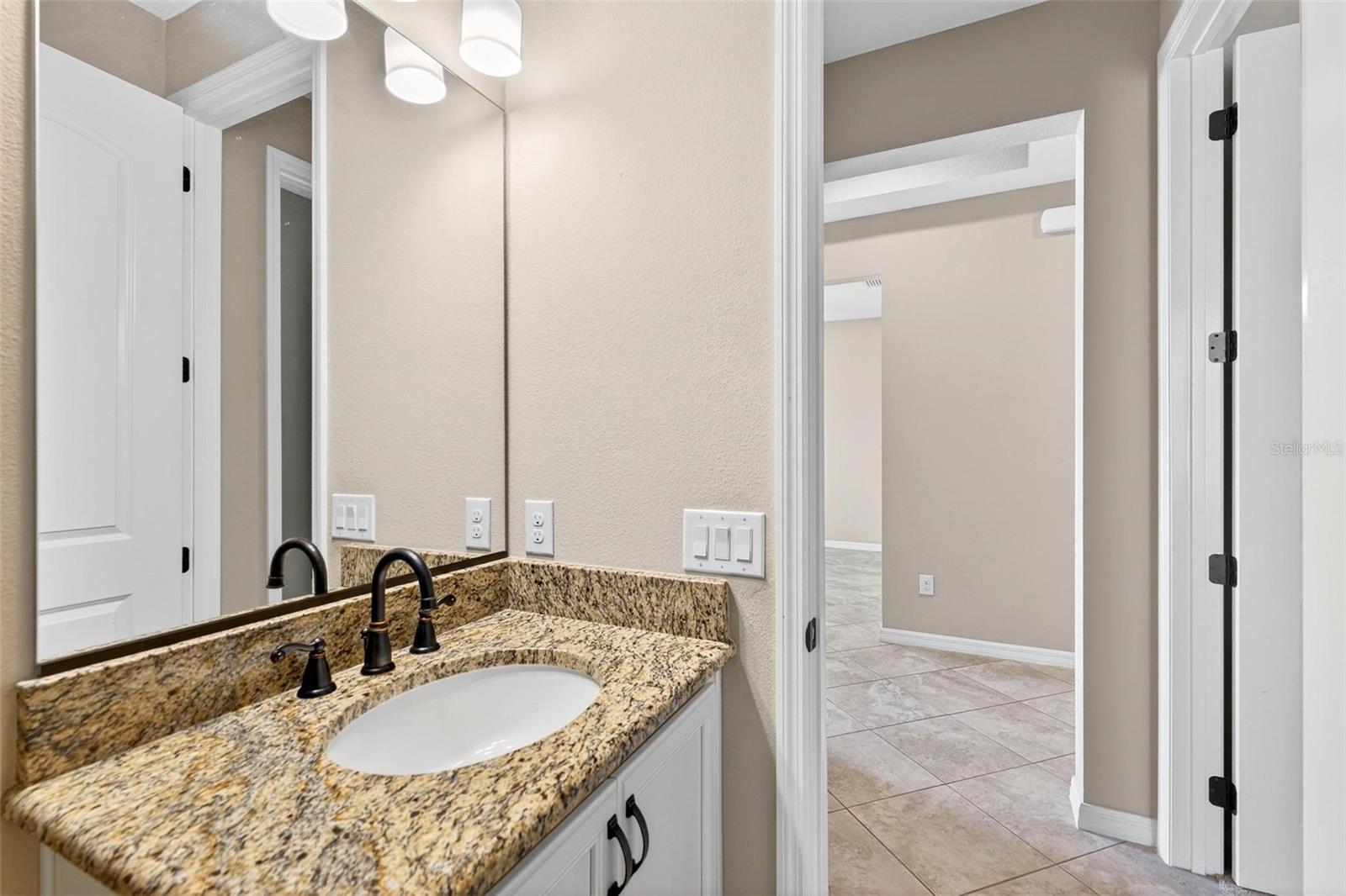 OCALA PRESERVE PH 1 - Residential Lease