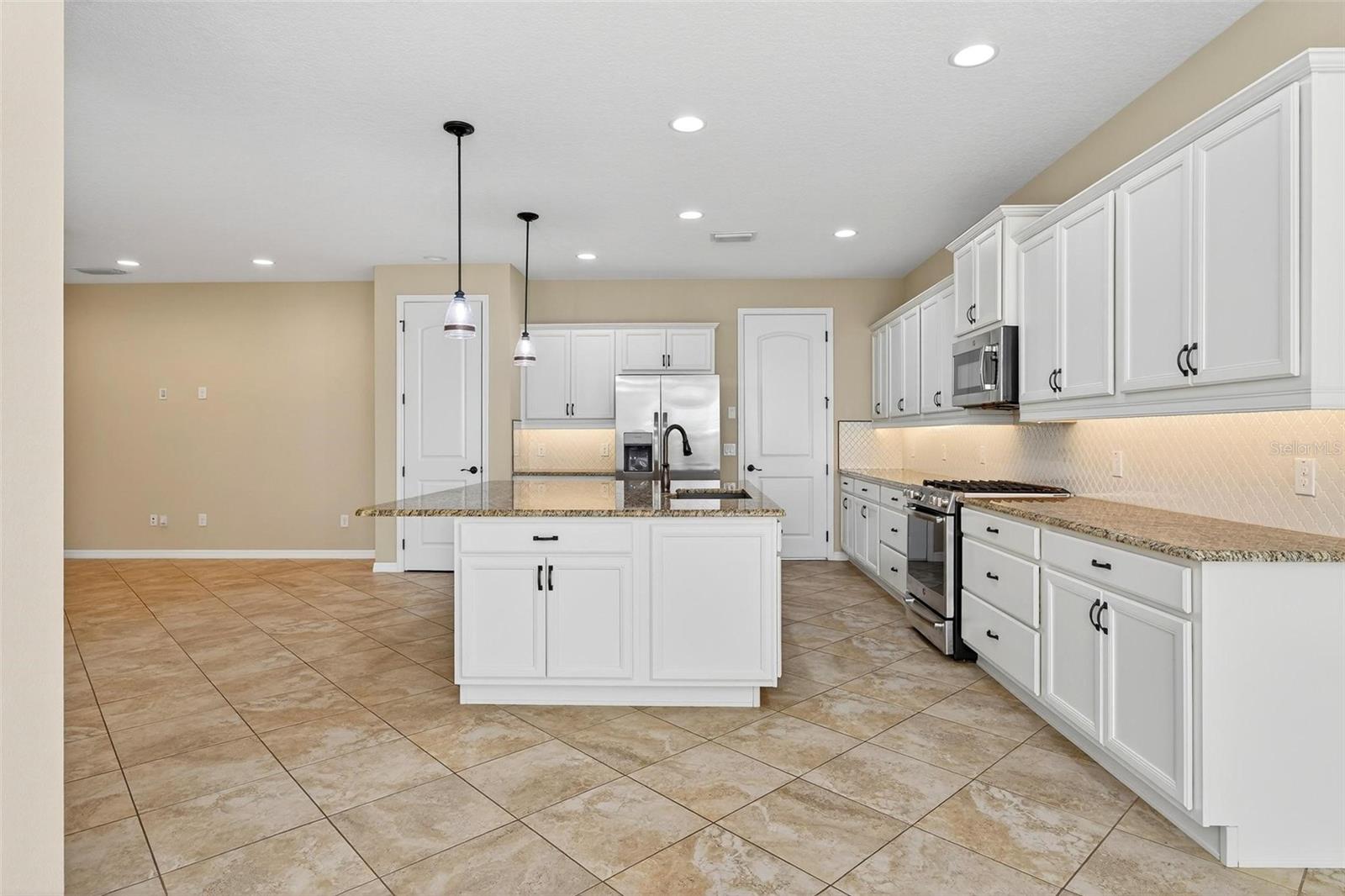 OCALA PRESERVE PH 1 - Residential Lease