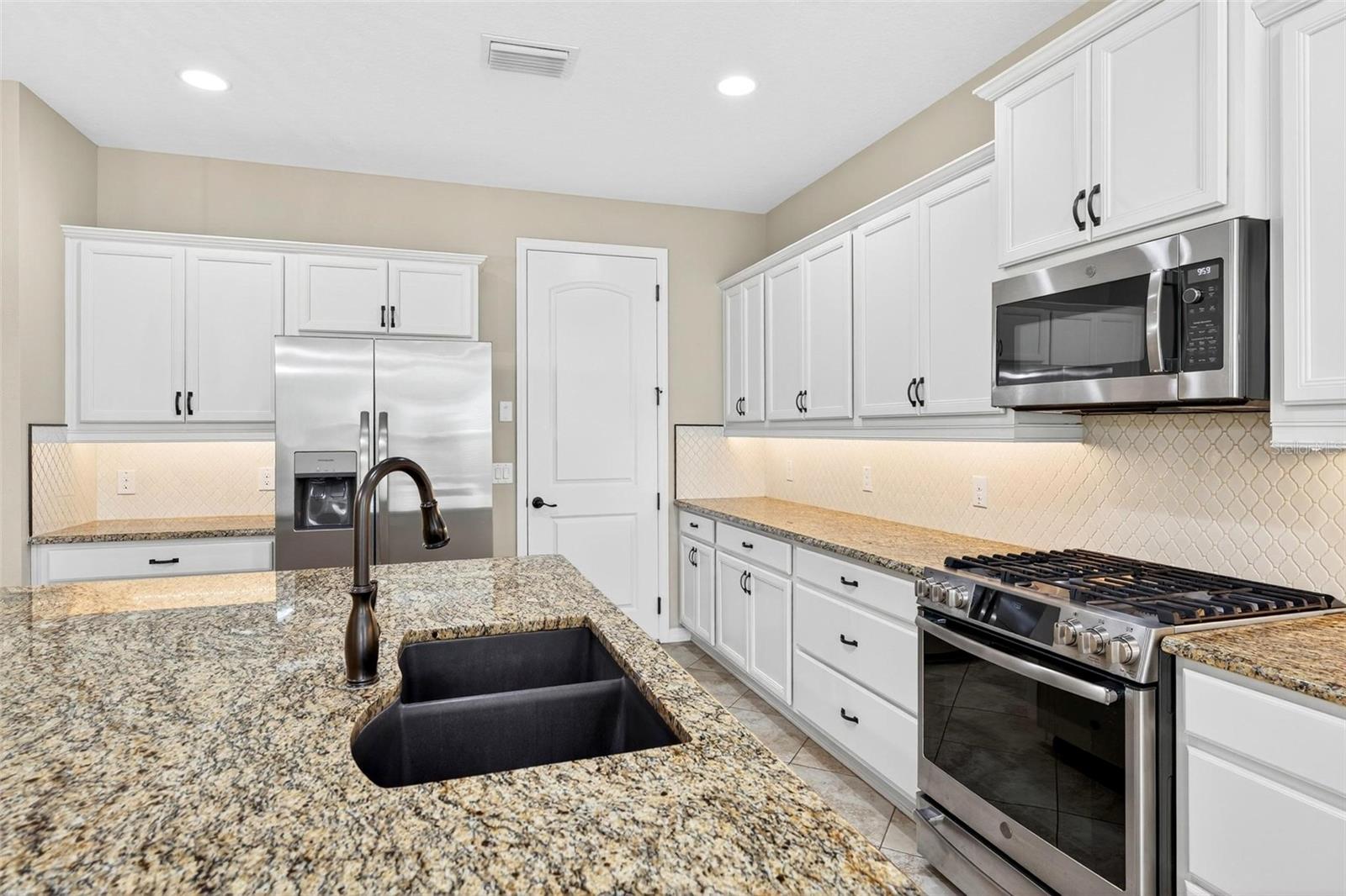 OCALA PRESERVE PH 1 - Residential Lease