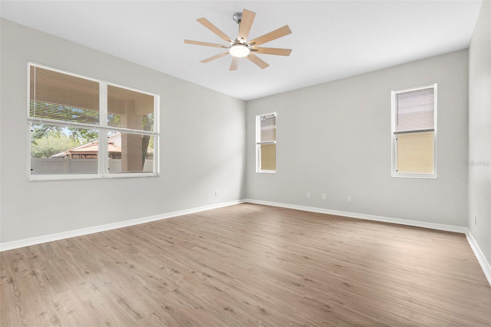 10215 CYPRESS KNEE CIRCLE