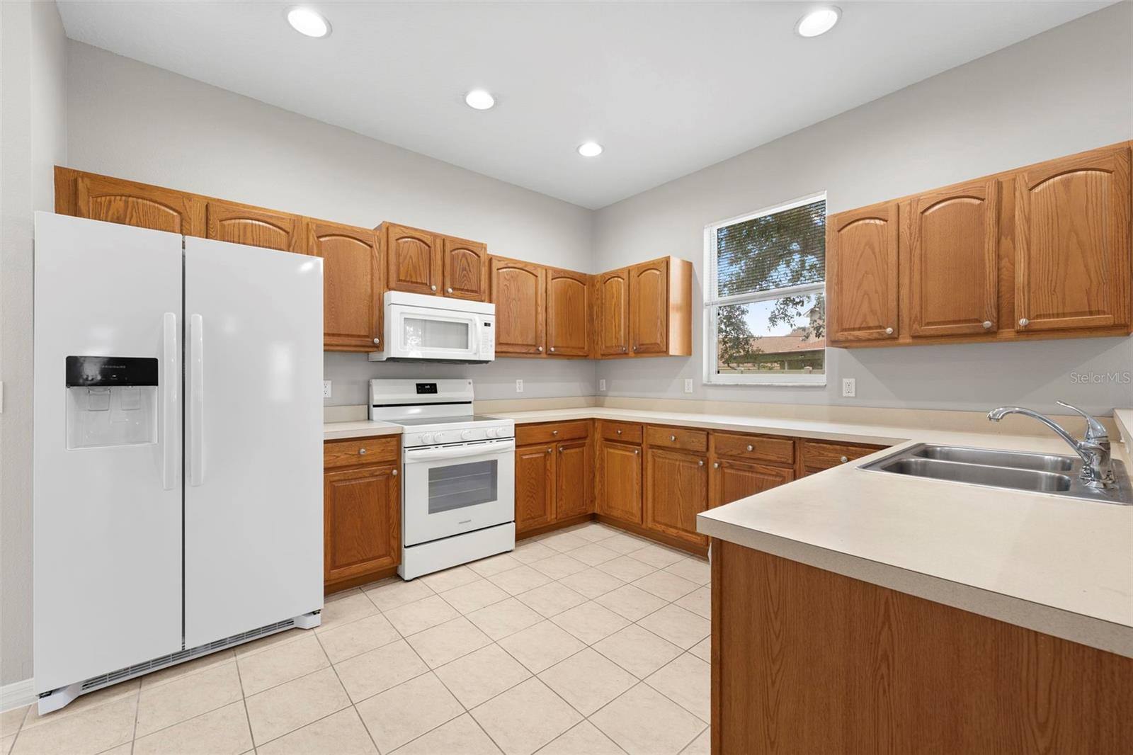10215 CYPRESS KNEE CIRCLE