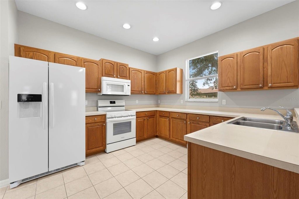 Photo of 10215 Cypress Knee Circle, Orlando, FL 32825 (MLS # O6423152)
