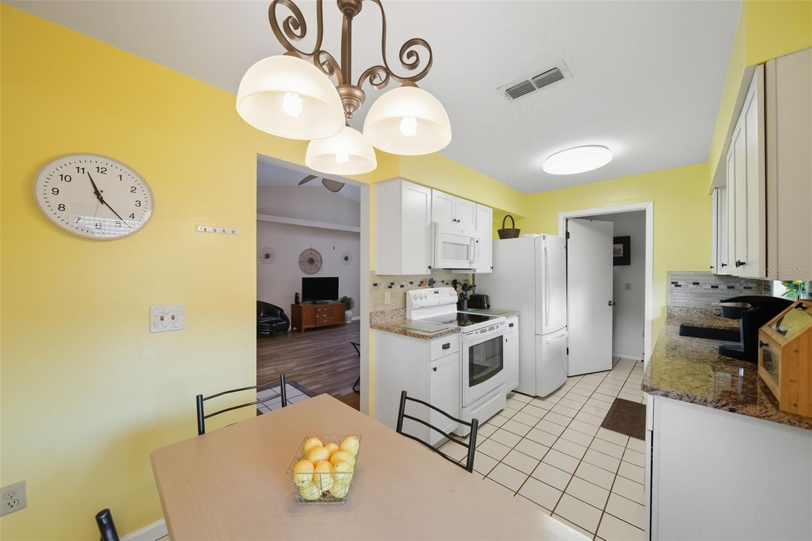 BLUFFS THE AT THE HEATHER V - Residential