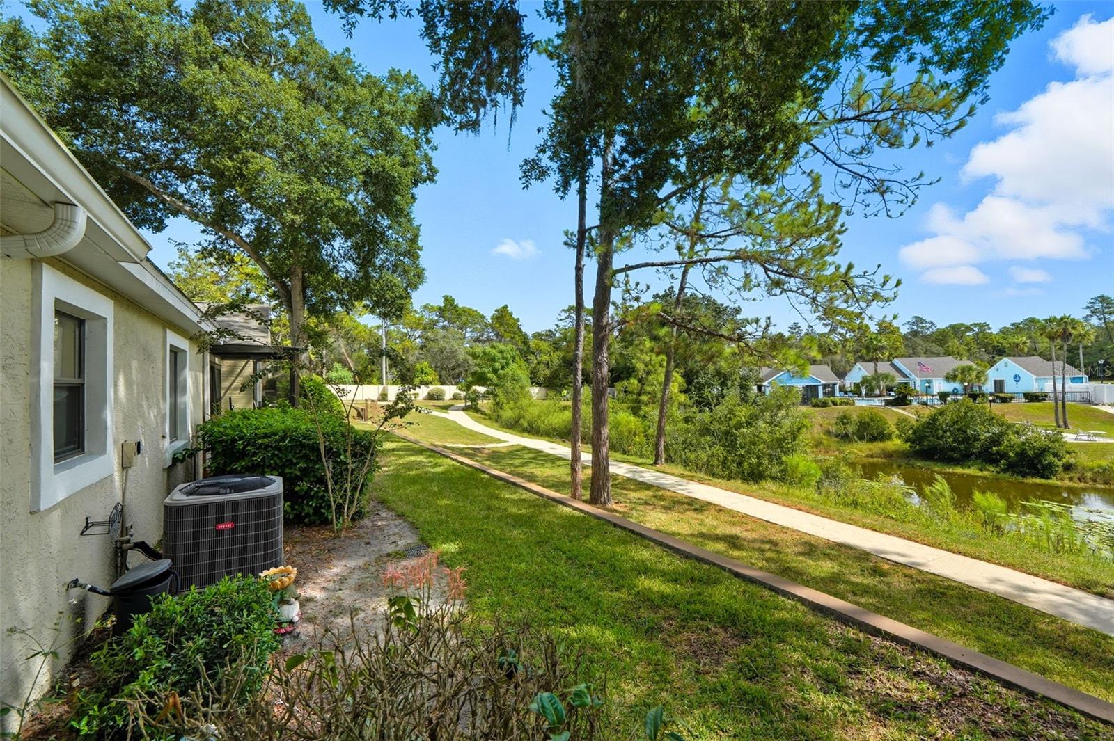 BLUFFS THE AT THE HEATHER V - Residential