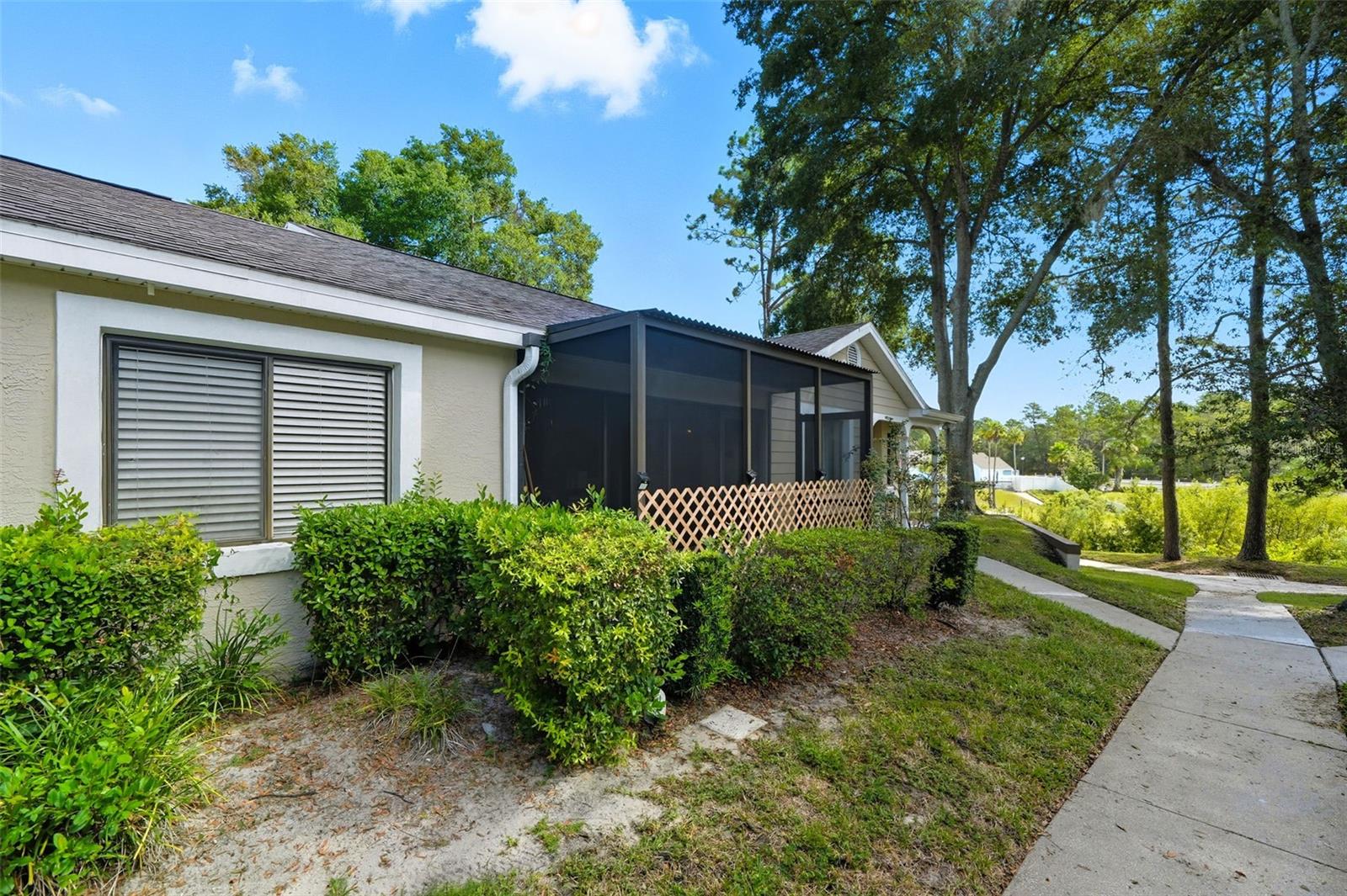 BLUFFS THE AT THE HEATHER V - Residential