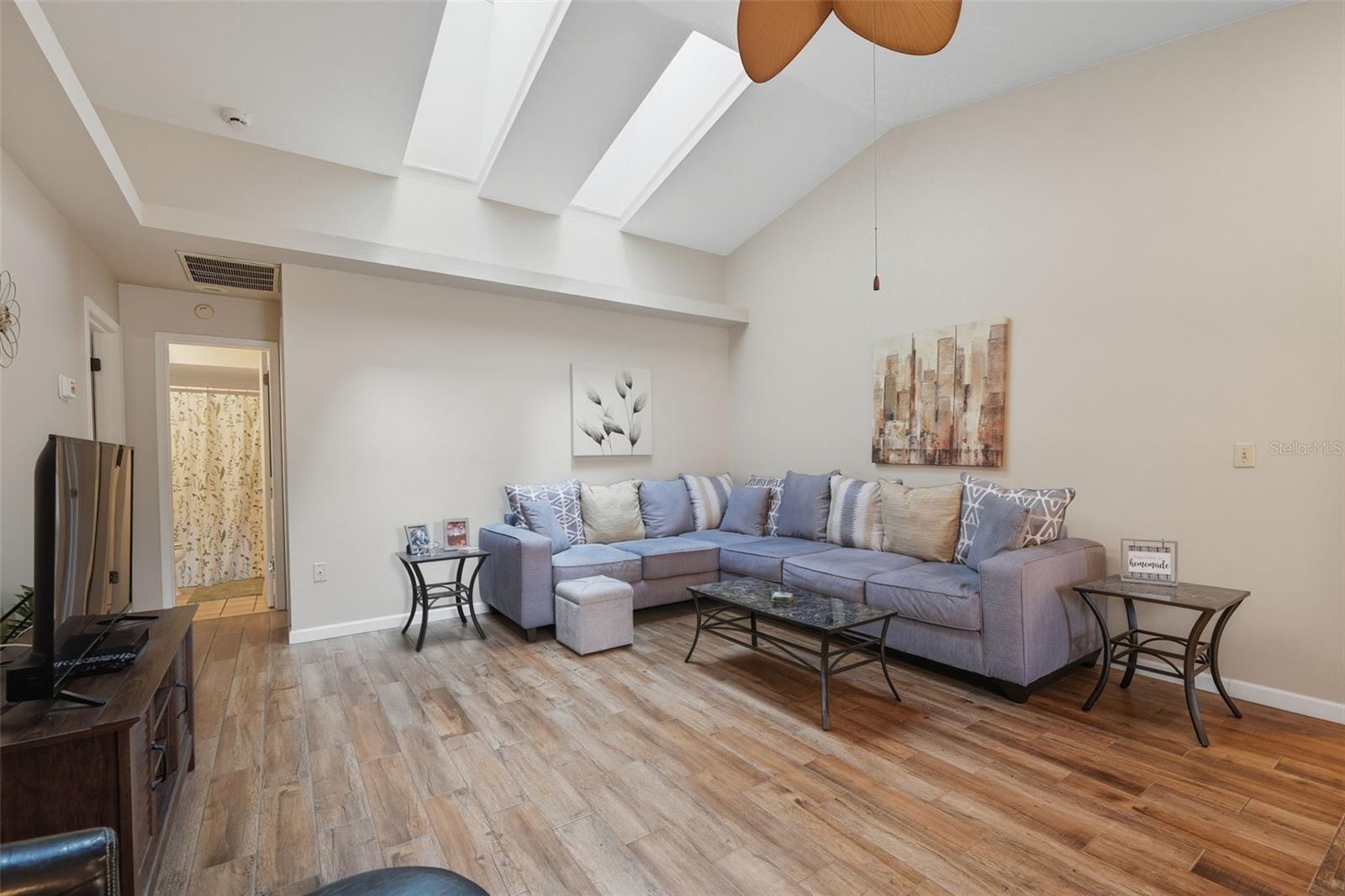 BLUFFS THE AT THE HEATHER V - Residential