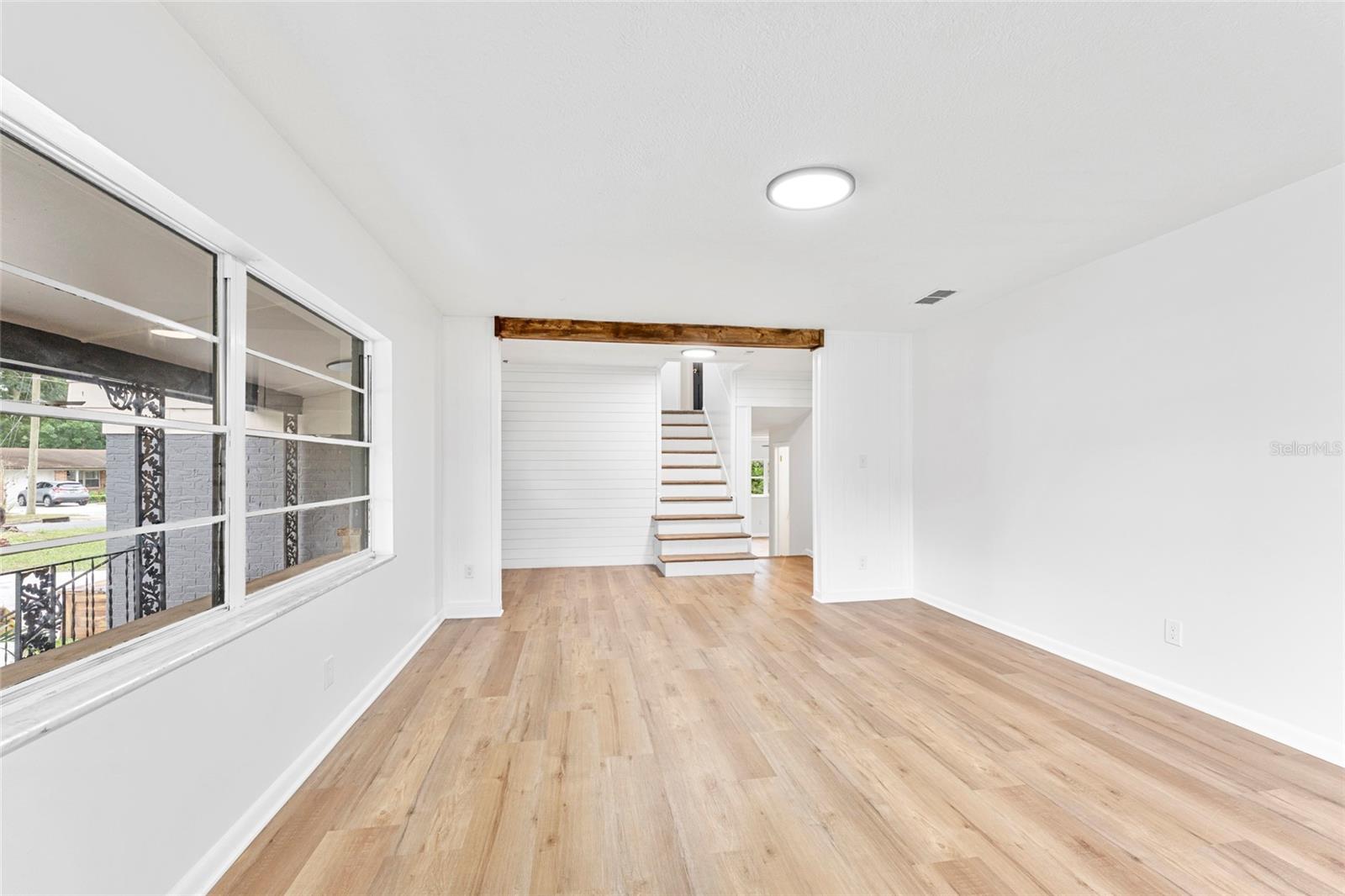 OAK HILL - Residential
