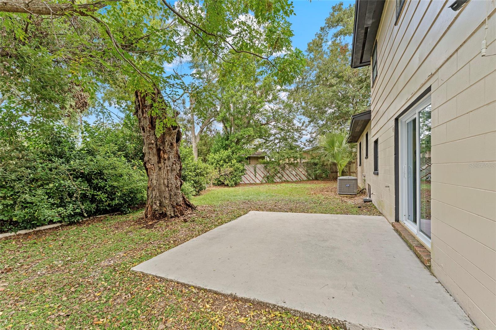 OAK HILL - Residential