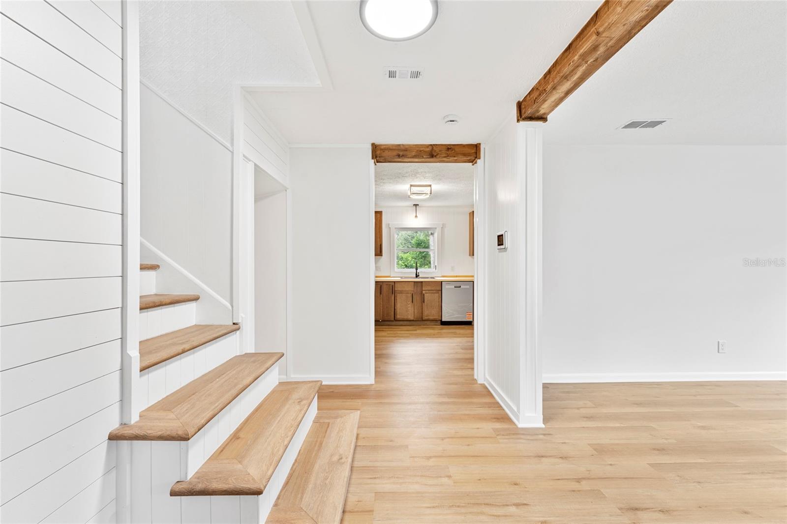 OAK HILL - Residential