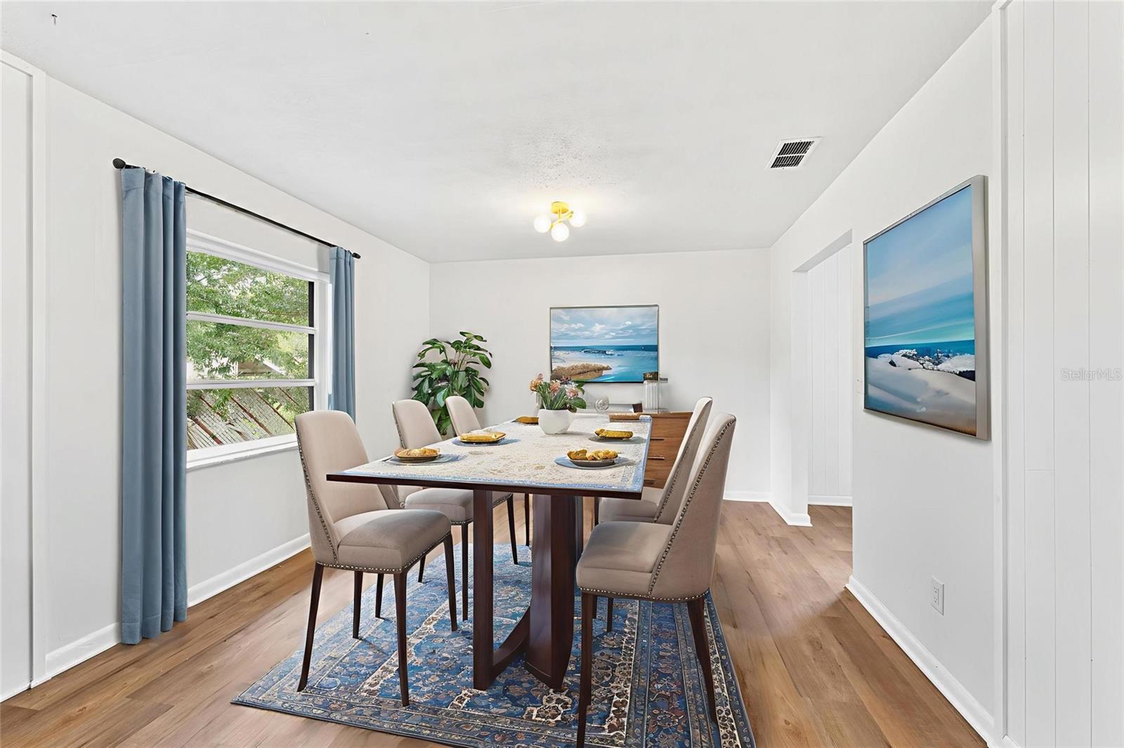 OAK HILL - Residential