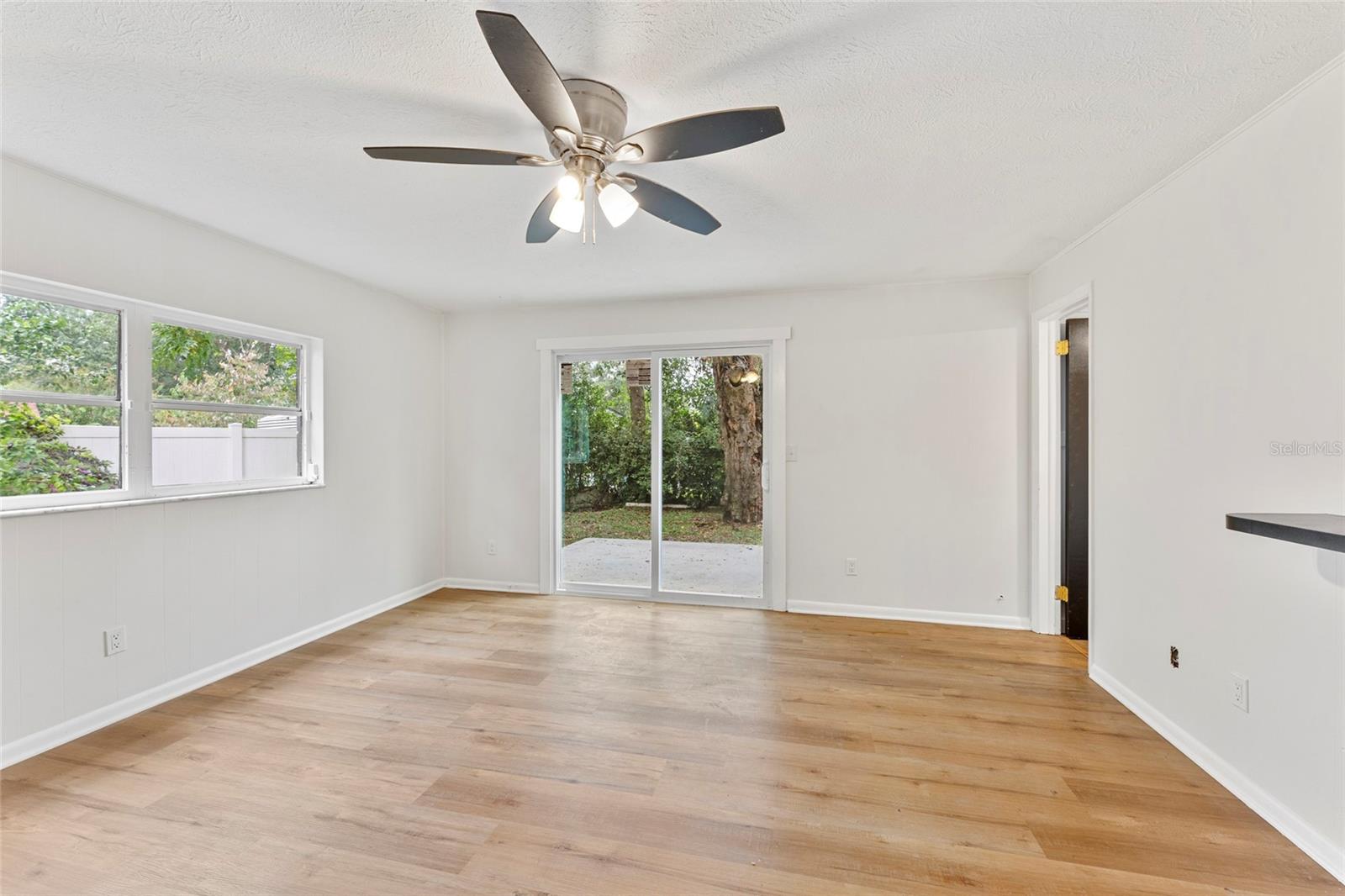 OAK HILL - Residential