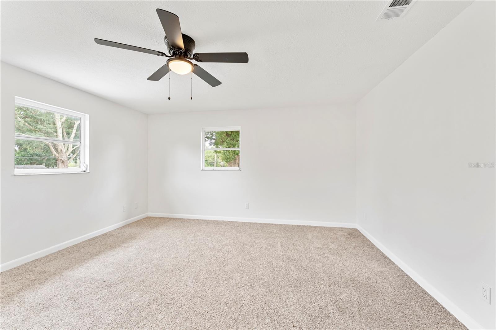 OAK HILL - Residential