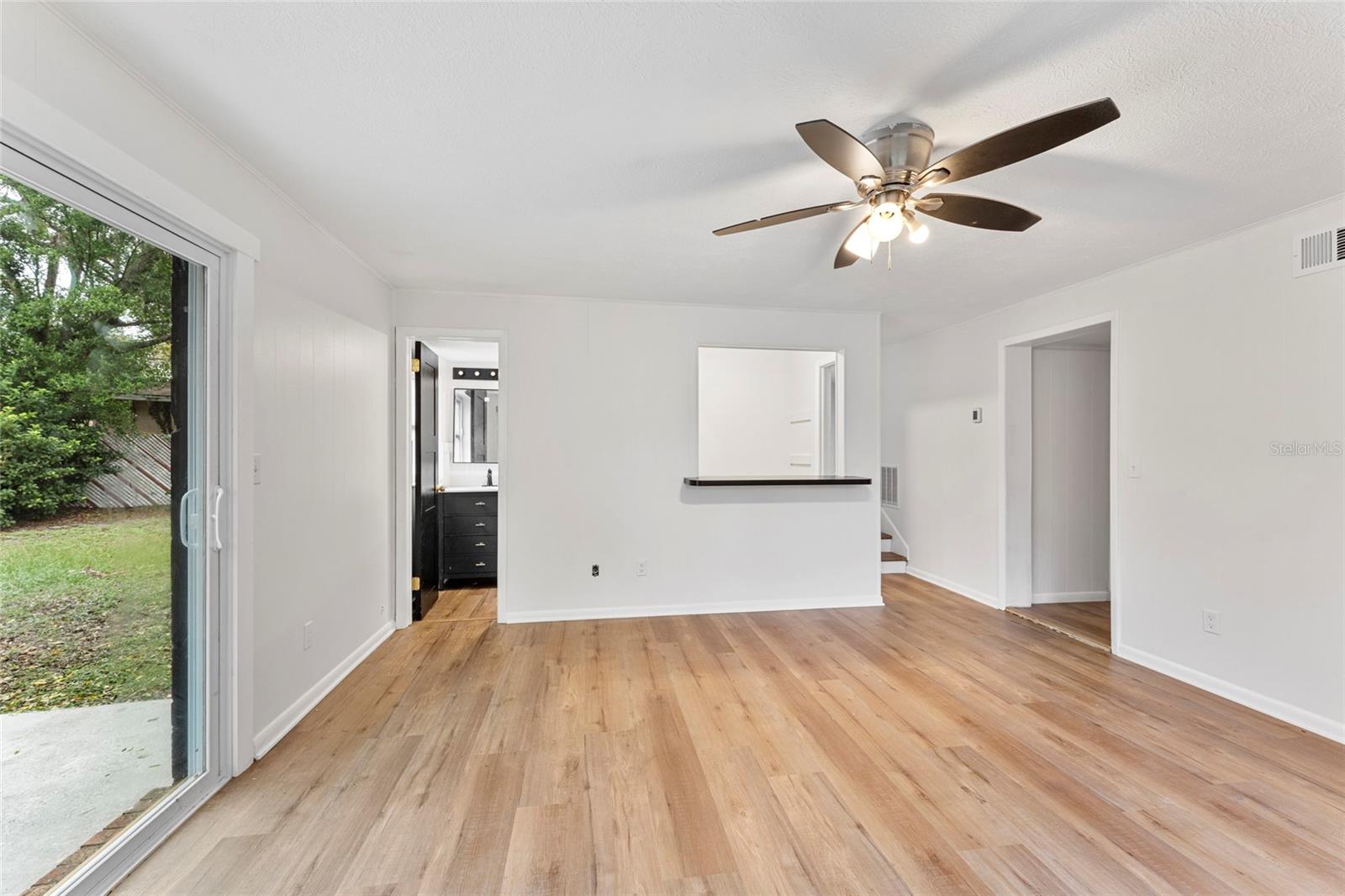 OAK HILL - Residential