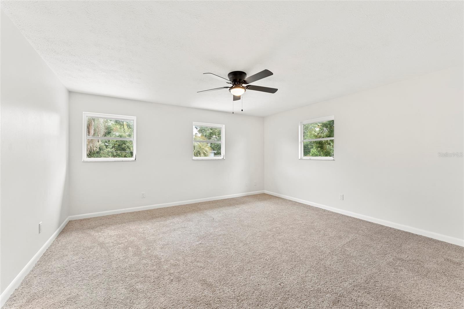 OAK HILL - Residential