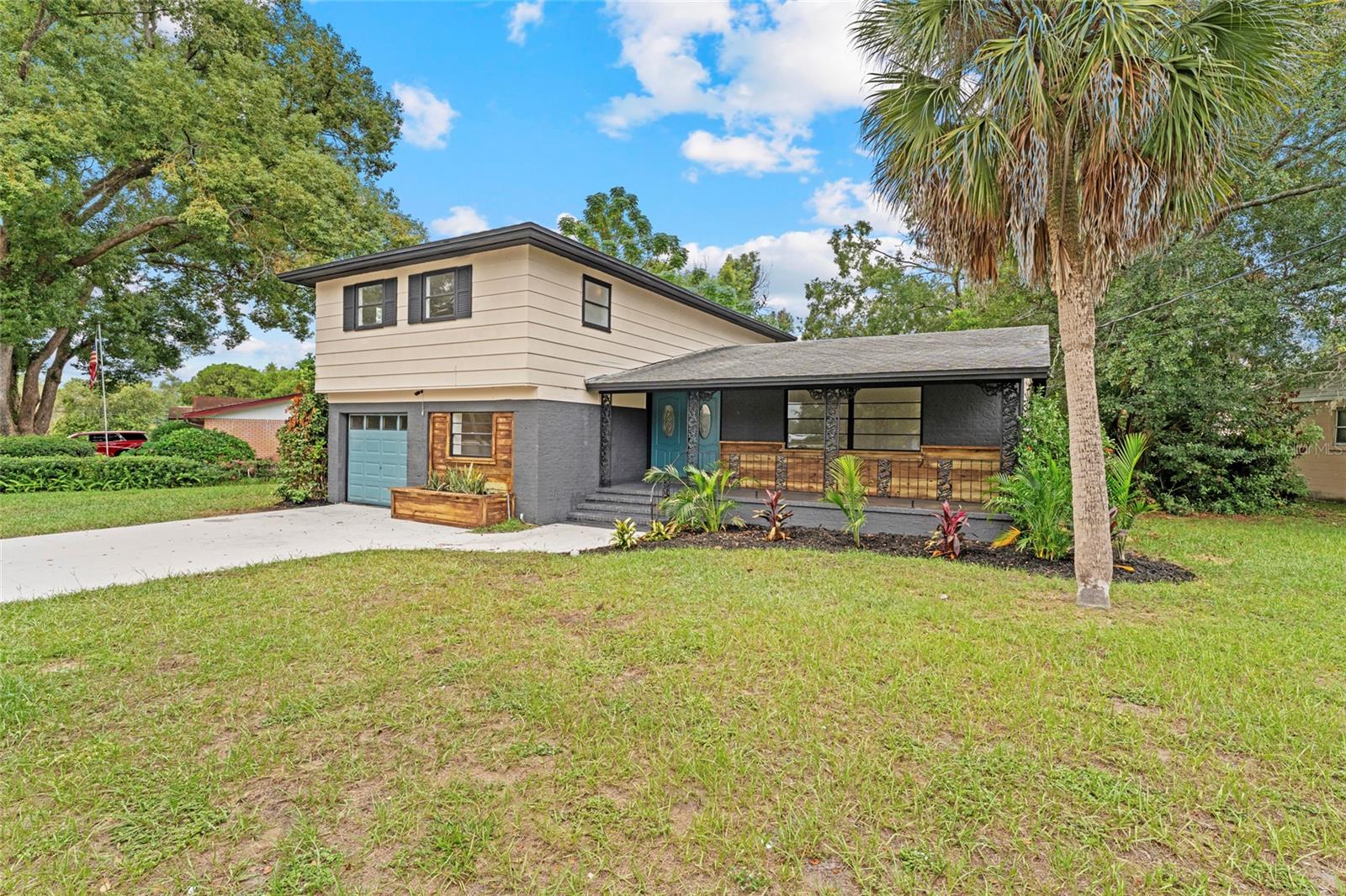 OAK HILL - Residential