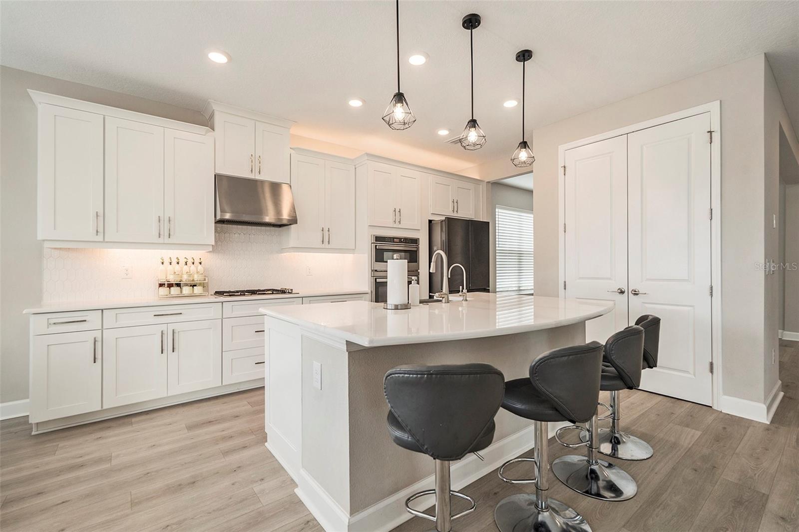 2693 LEAFWING COURT
