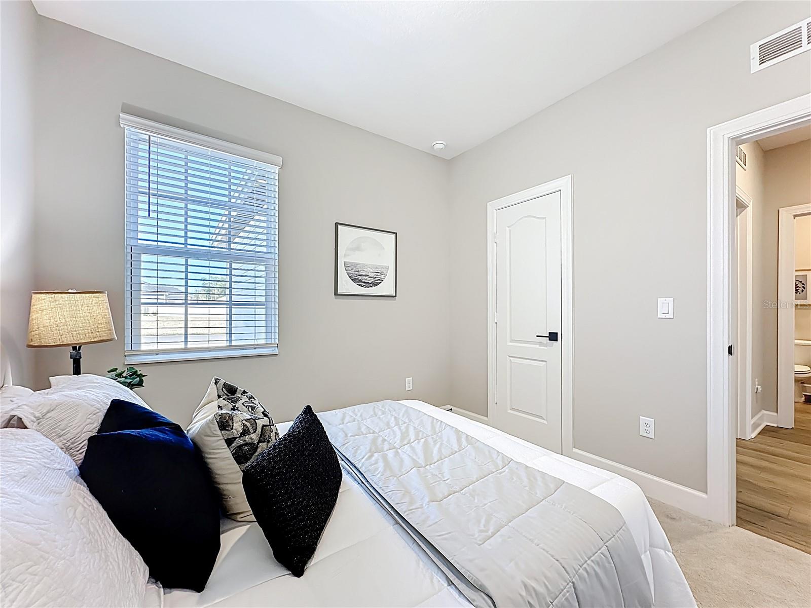 JENNINGS FARM - Residential