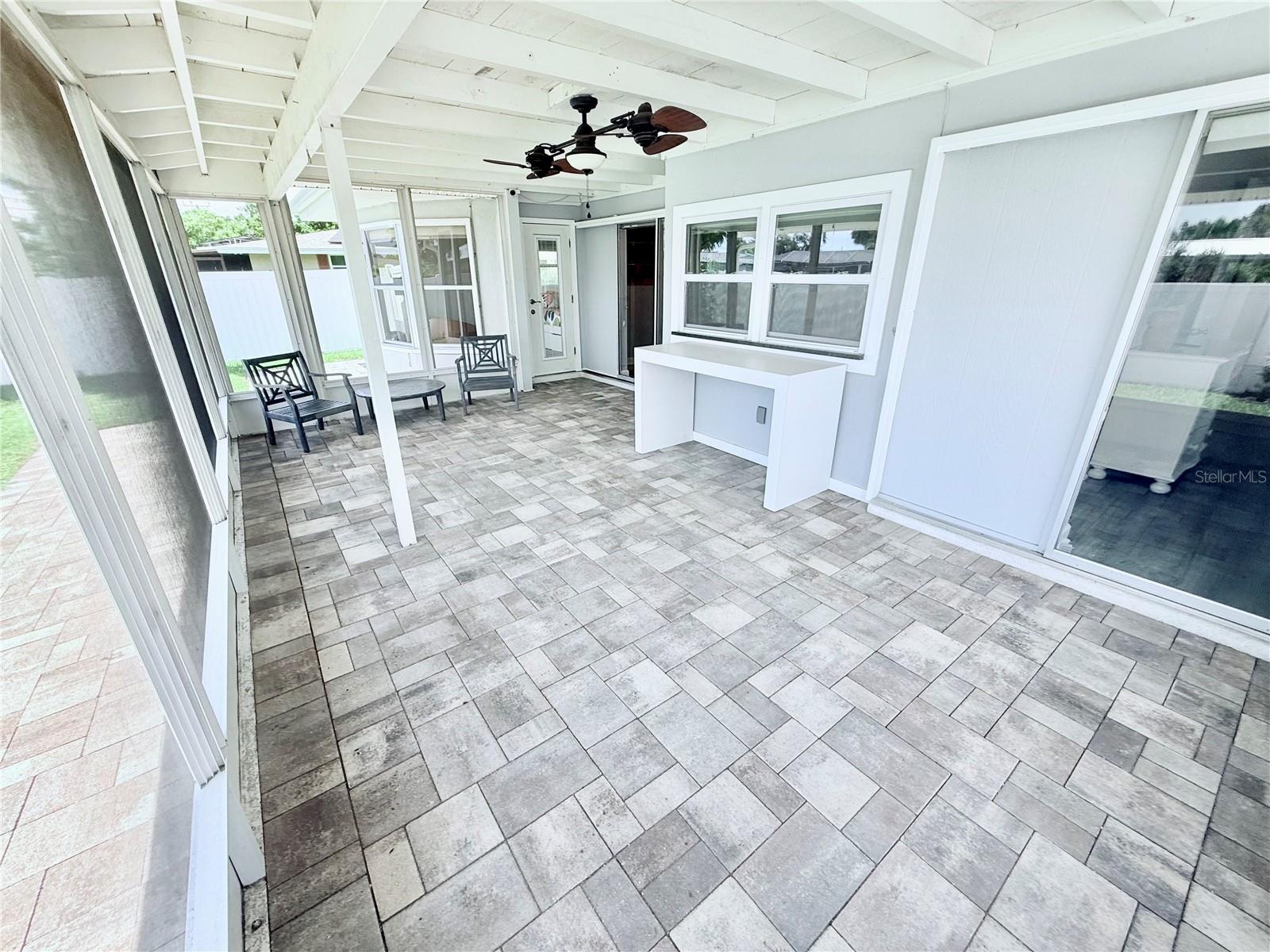 GULF GATE - Residential Lease