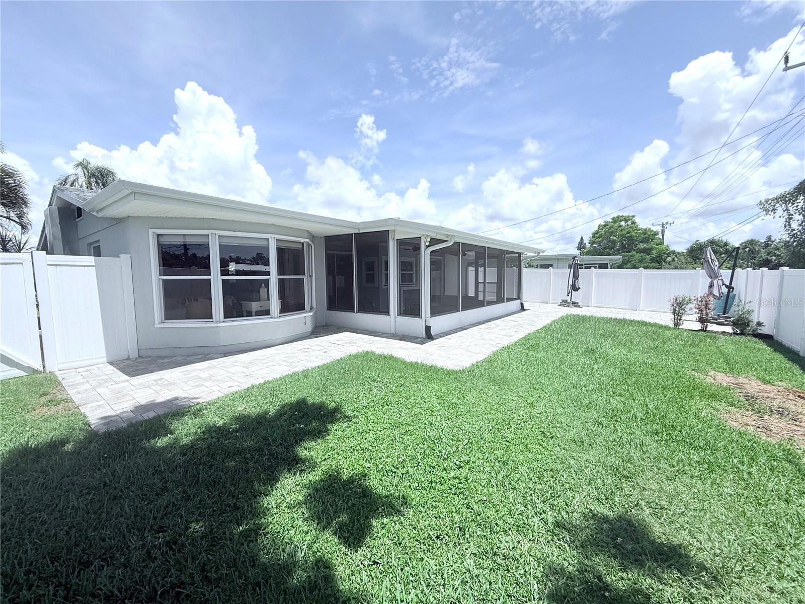 GULF GATE - Residential Lease