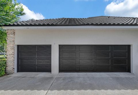 A home in LAKE MARY