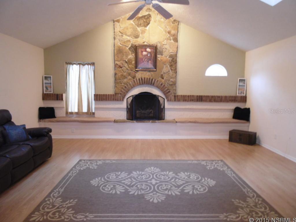 Florida Shores 01 - Residential