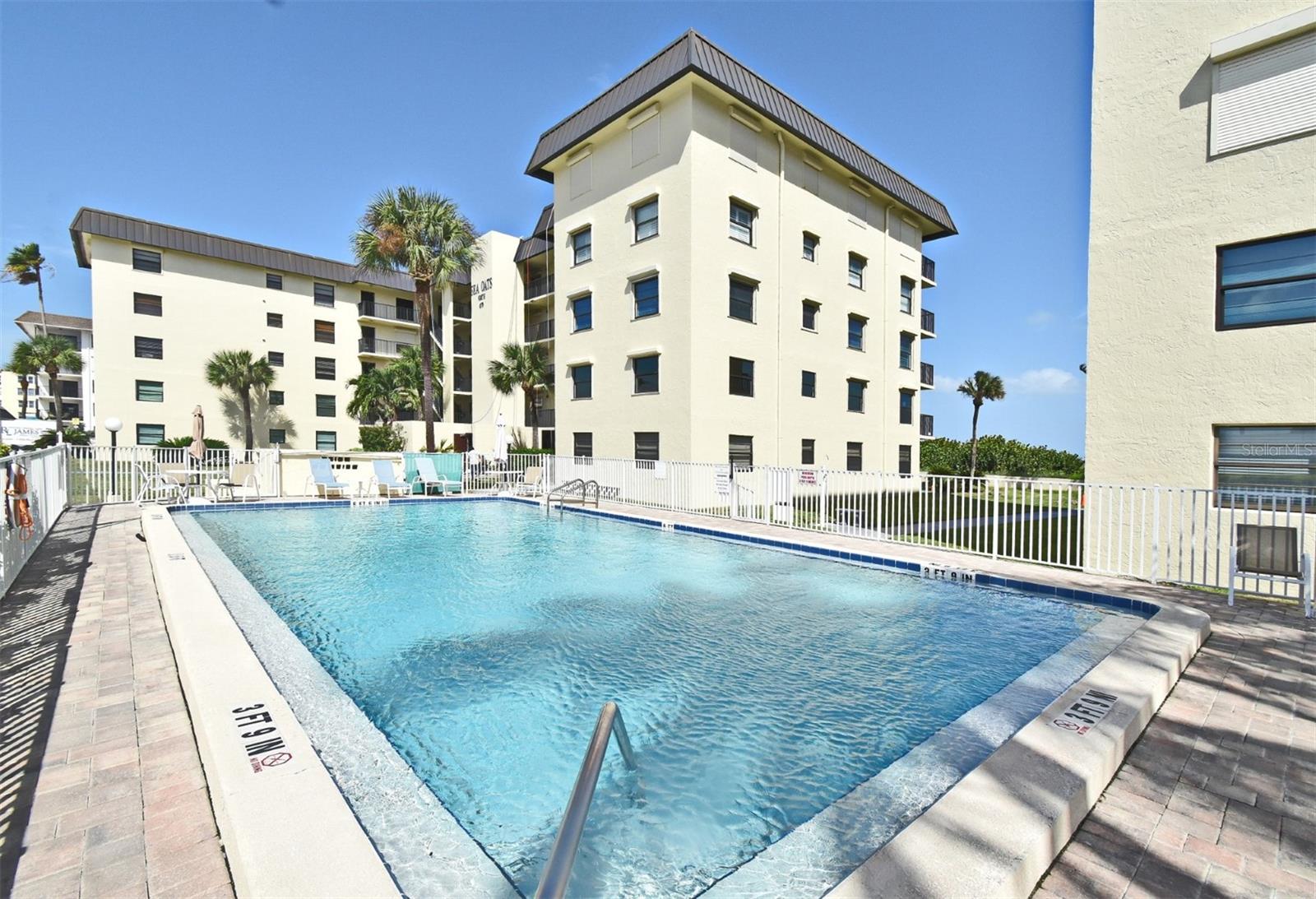 4570 OCEAN BEACH BOULEVARD 42
